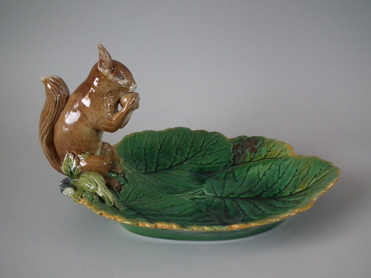 Minton Majolica Squirrel Nut Dish In Good Condition In Chelmsford, Essex