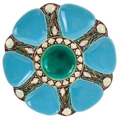 Assiette à huîtres à six puits en majolique turquoise de Minton:: anglaise:: datée de 1871