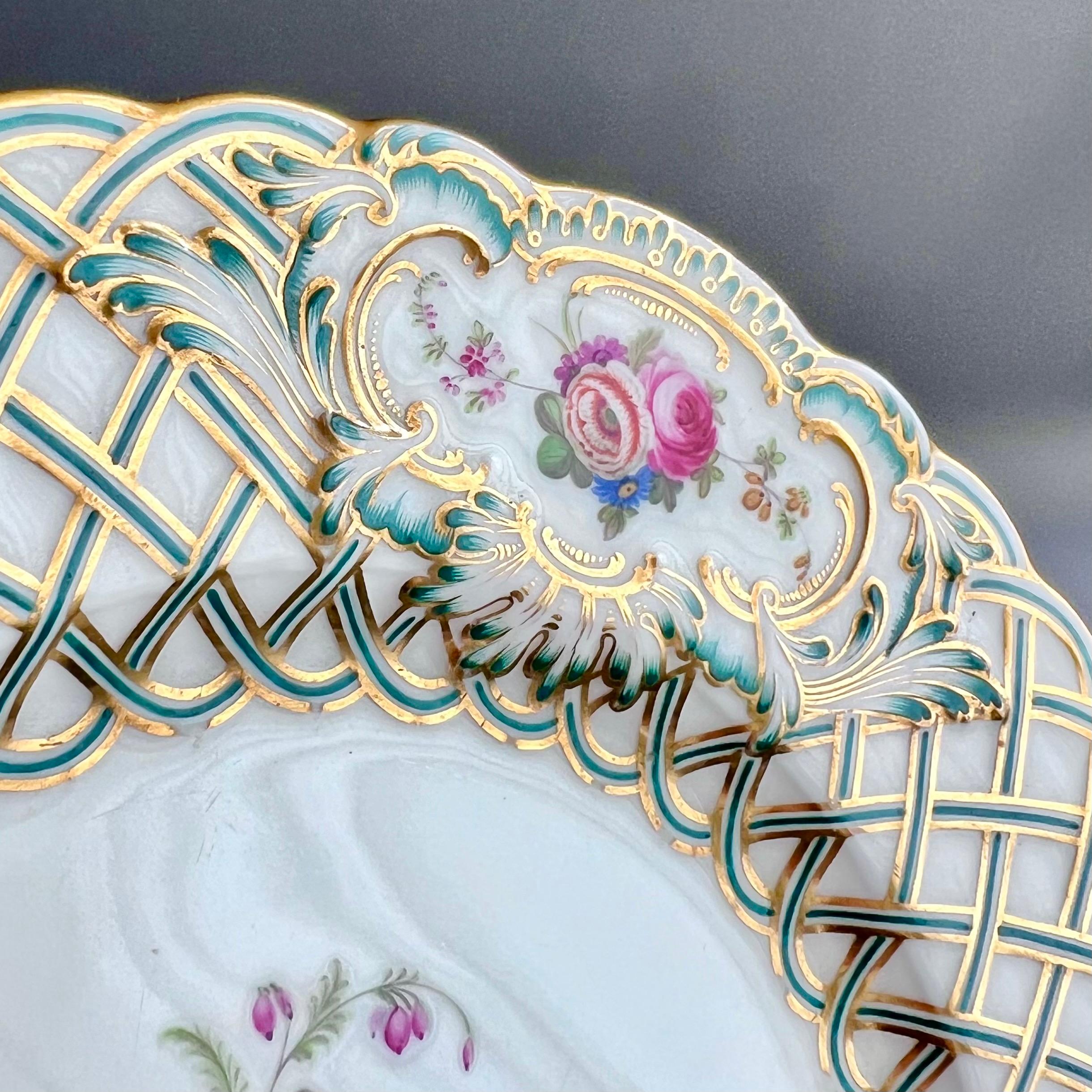 Minton-Teller, Newcastle-prägung, Blumen J. Bancroft, 1857 (4) im Zustand „Gut“ im Angebot in London, GB