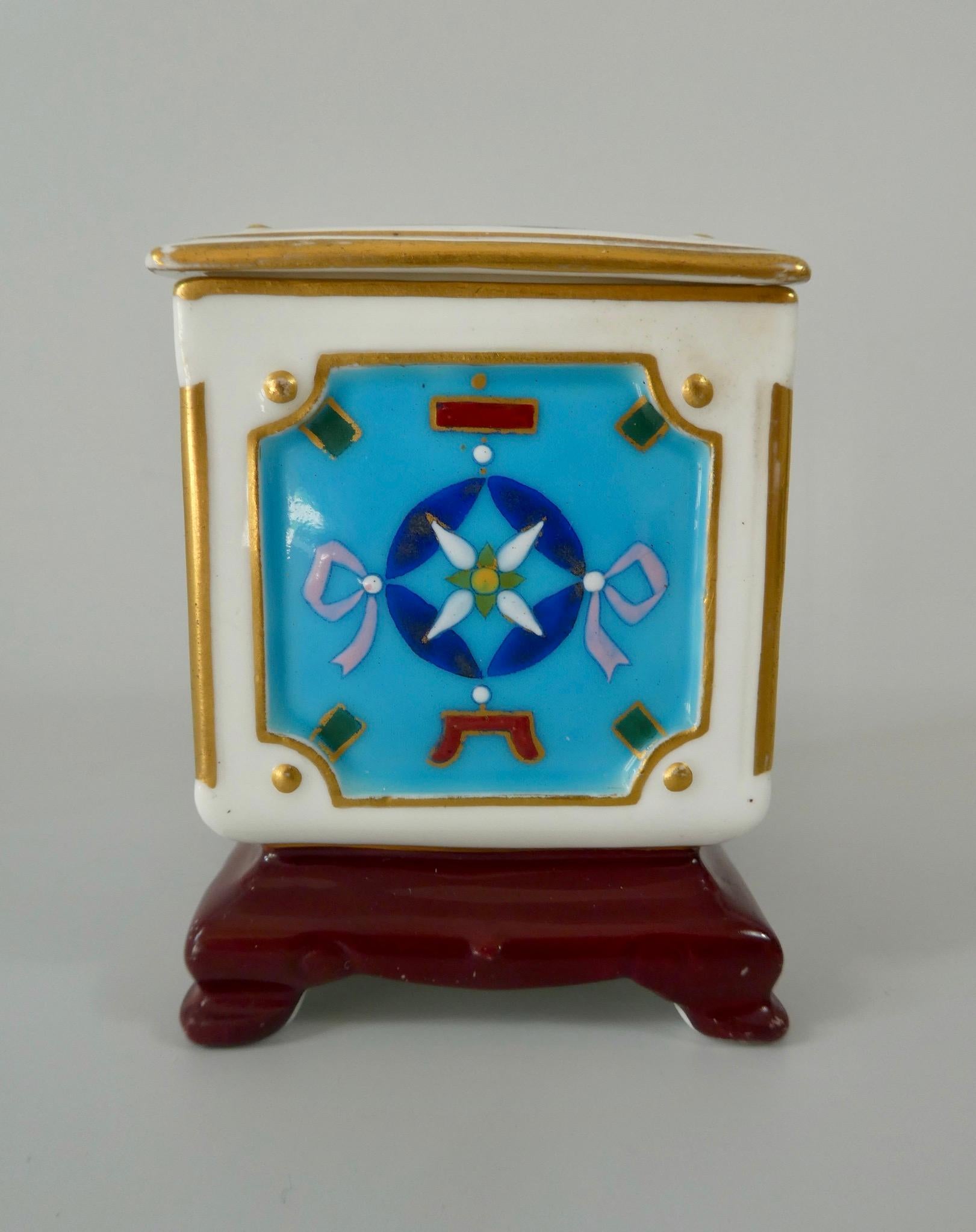 Minton Porcelain Box and Cover, Christopher Dresser Design, circa 1870 In Good Condition In Gargrave, North Yorkshire