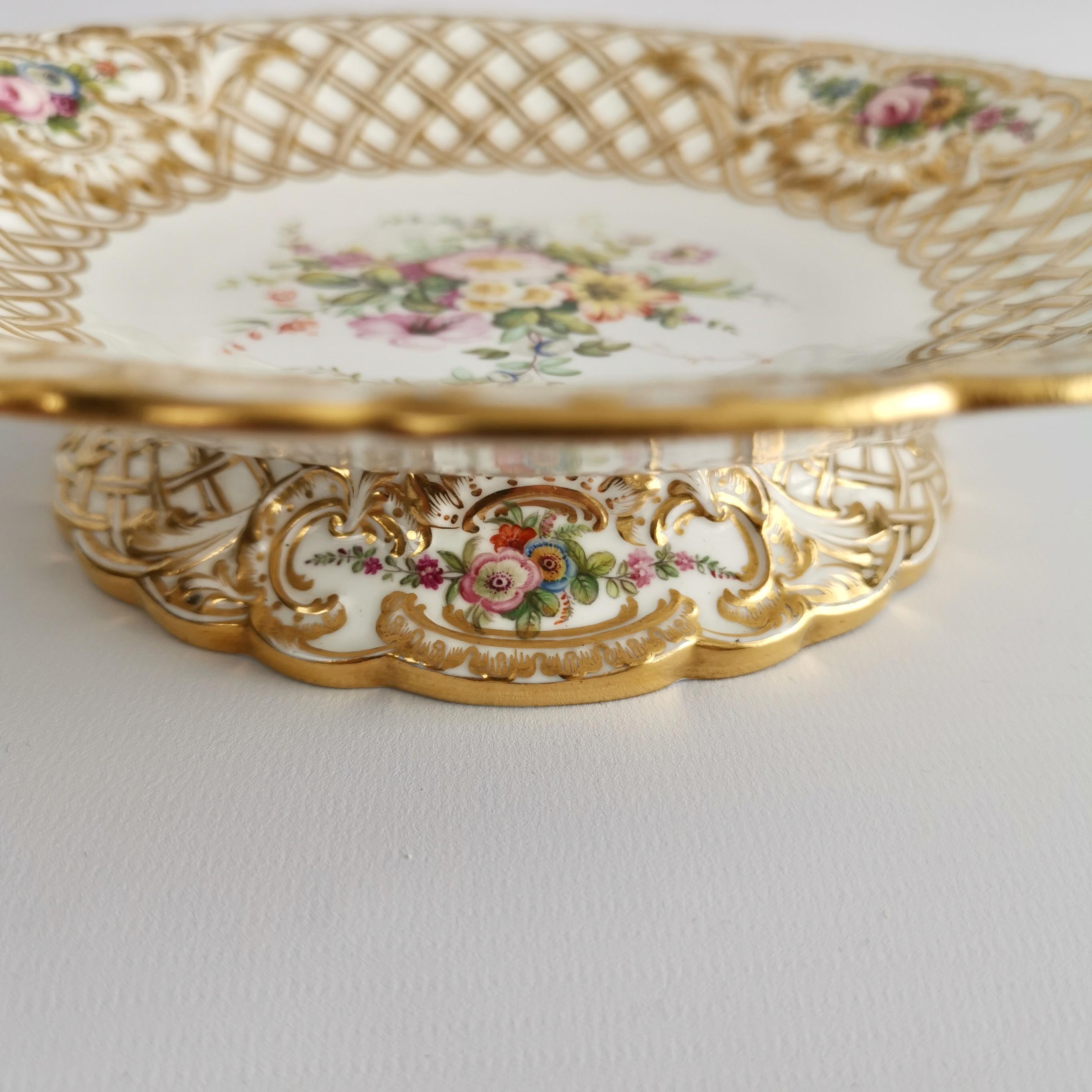 Minton Porcelain Dessert Service, White, Flowers J. Bancroft, Victorian, 1841 11