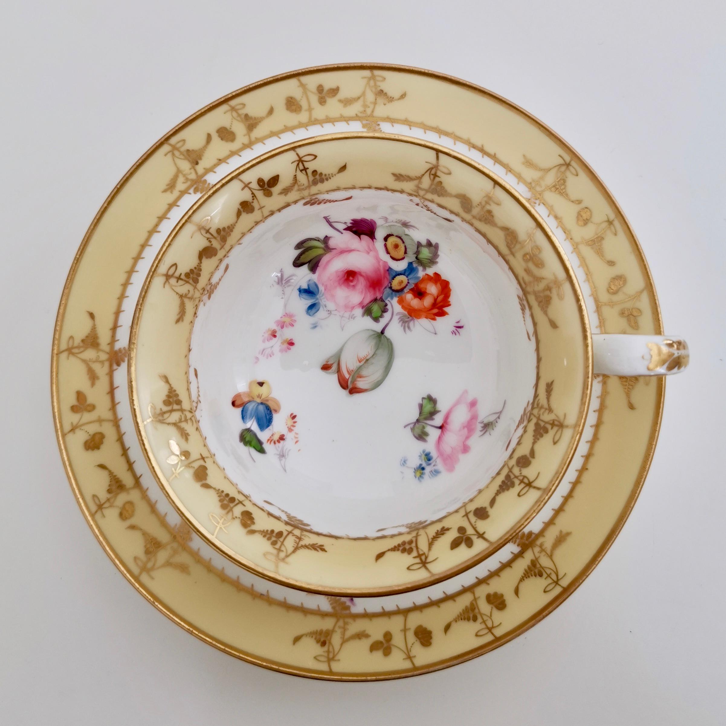 English Minton Porcelain Teacup, Yellow with Hand Painted Flowers, Regency, circa 1825