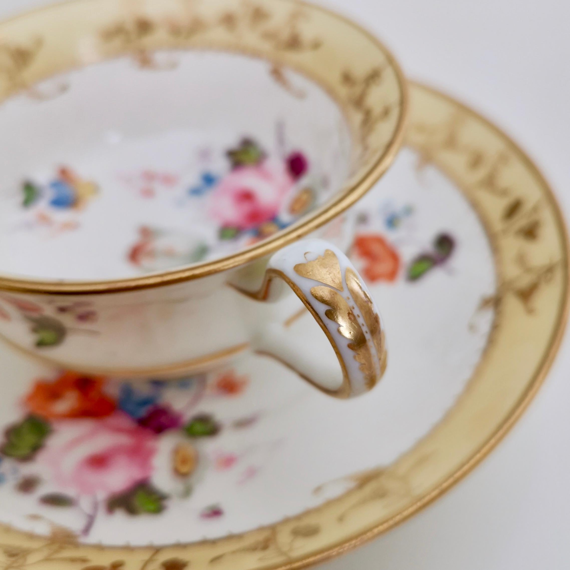 Early 19th Century Minton Porcelain Teacup, Yellow with Hand Painted Flowers, Regency, circa 1825