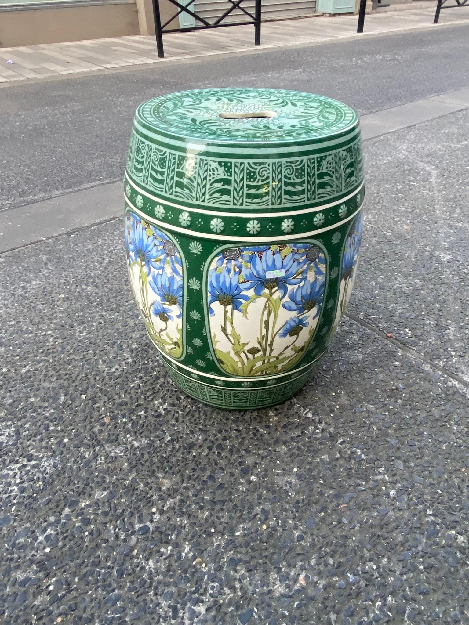 - Minton, Rare Art Nouveau Ceramic Stool circa 1880 Garden Stool?Stamped Minton 1