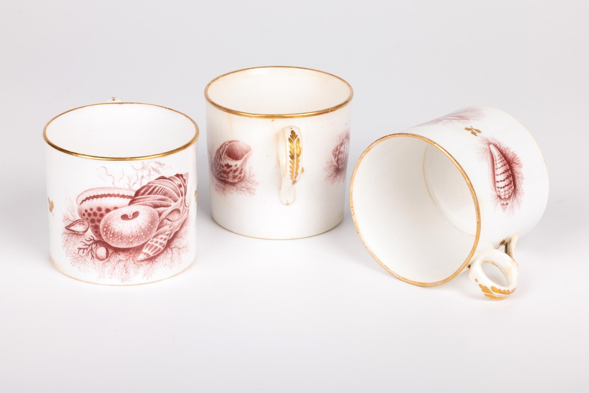 Early 19th Century Minton Rare Set Three Georgian Shell Printed Porcelain Coffee Cups For Sale