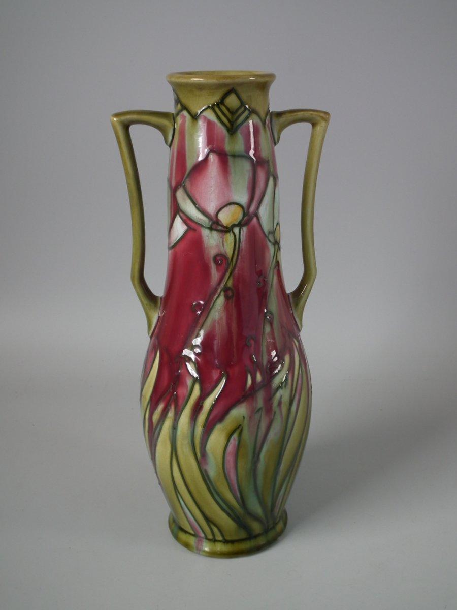 Early 20th Century Minton Secessionist No.11 Two-Handled Vase