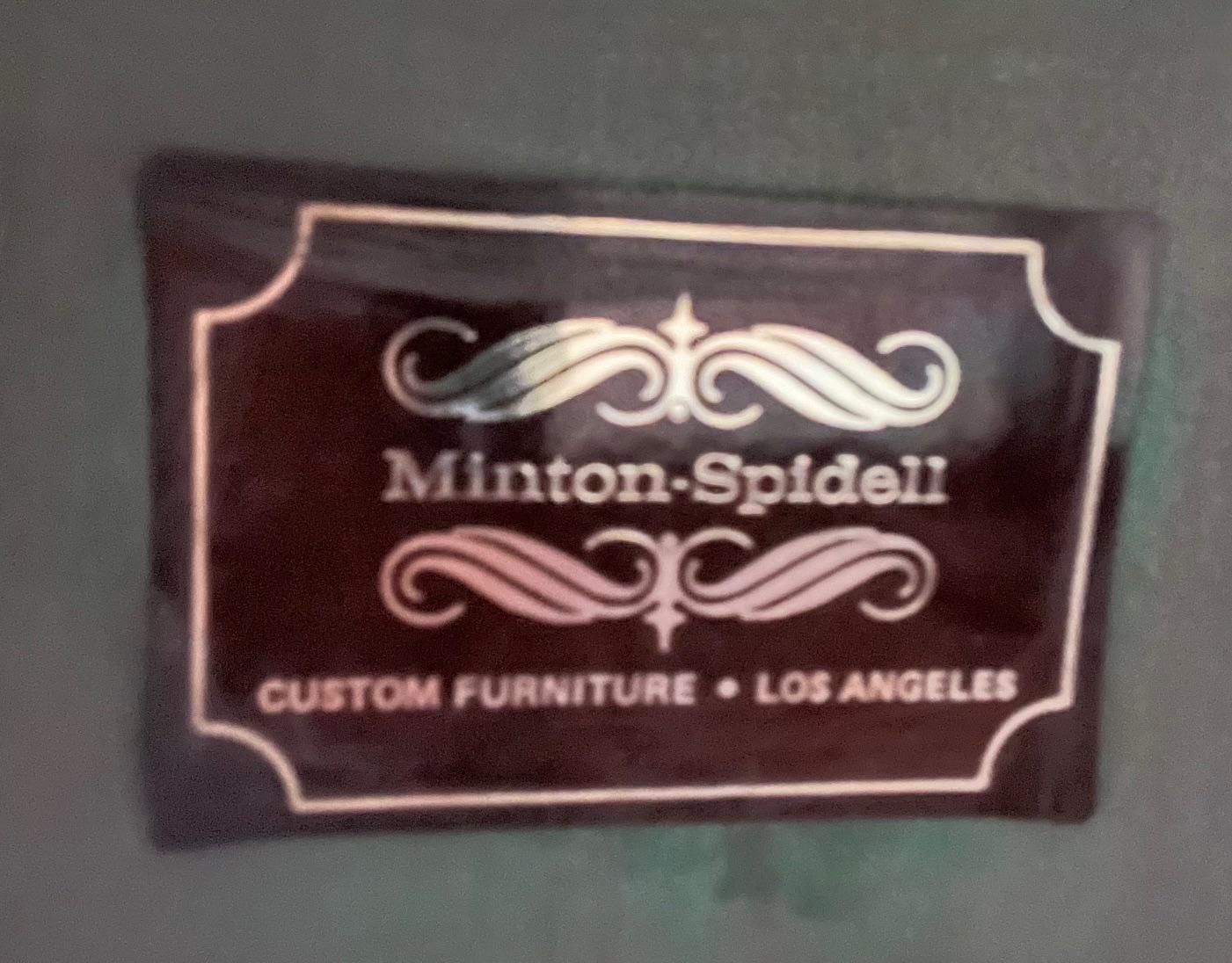 Minton-Spidell Bureau personnalisé et chaise en cuir en vente 12