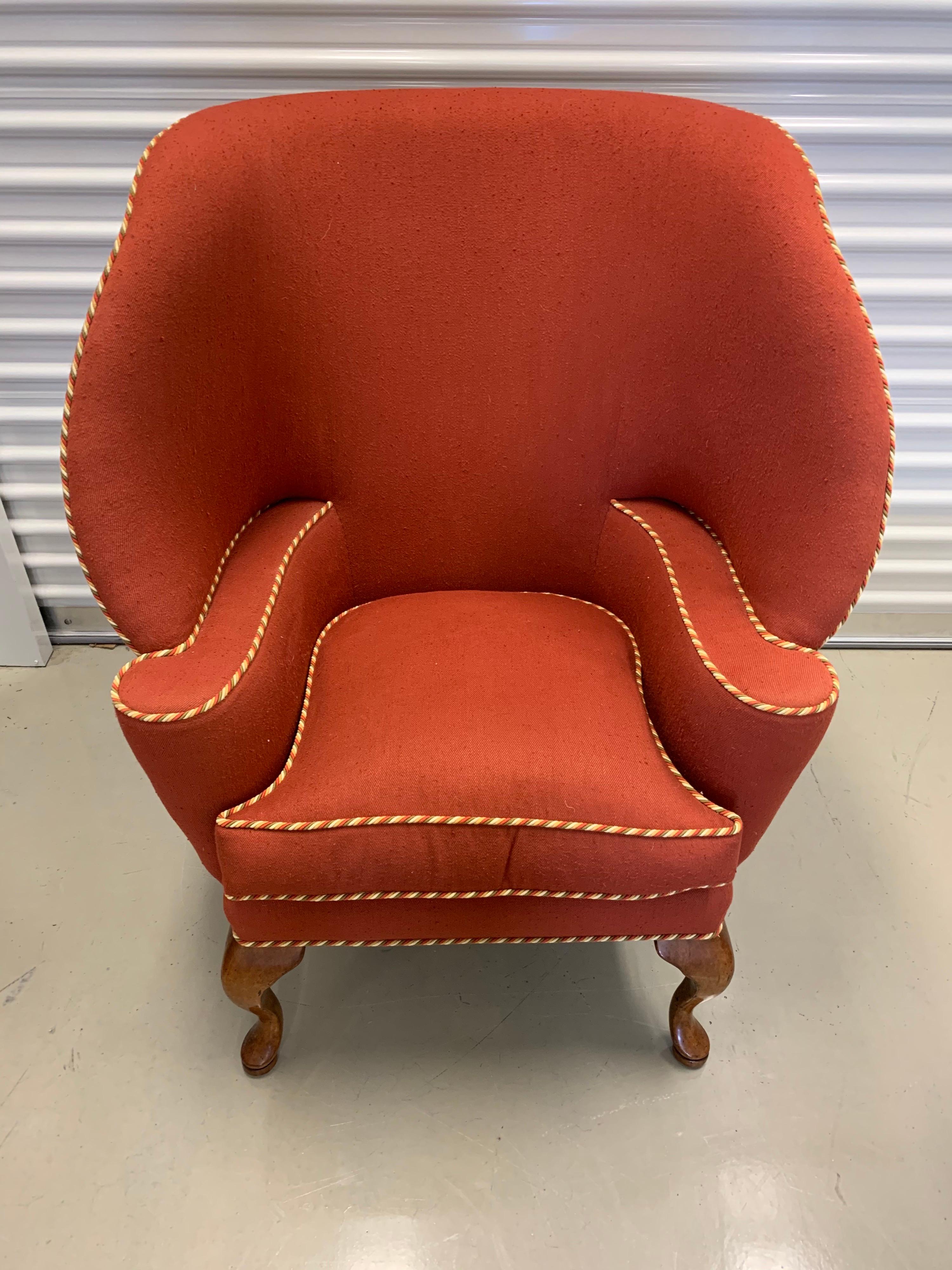 Minton Spidell Papa Bear Upholstered Chair Sculptural Wingback Armchair In Good Condition In West Hartford, CT