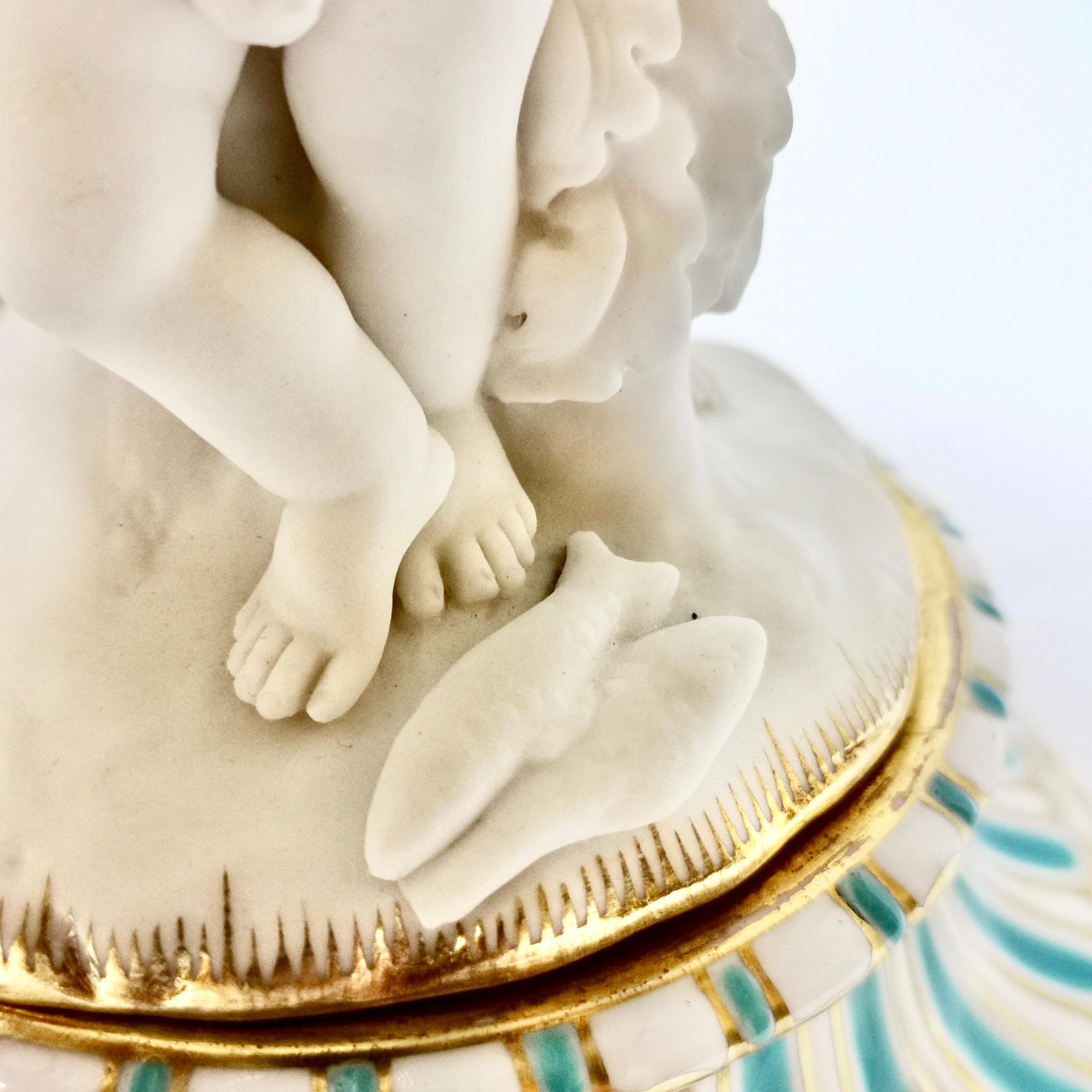 Minton Tazza, White Parian Porcelain Cherubs Hunting, Victorian, circa 1880 In Good Condition In London, GB