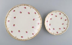Mintons, England, Dish, Bowl and Four Plates in Hand-Painted Porcelain