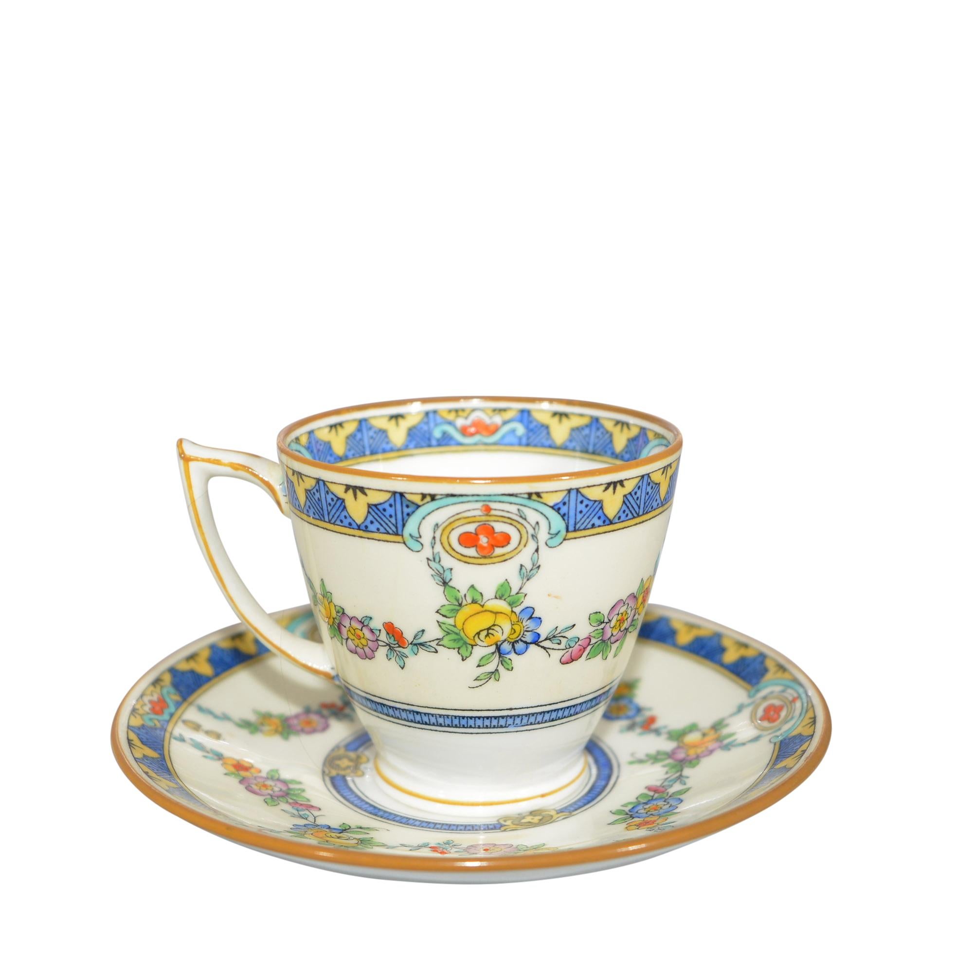 English Mintons Princess Demitasse Cups and Saucers 20 Pieces For Sale