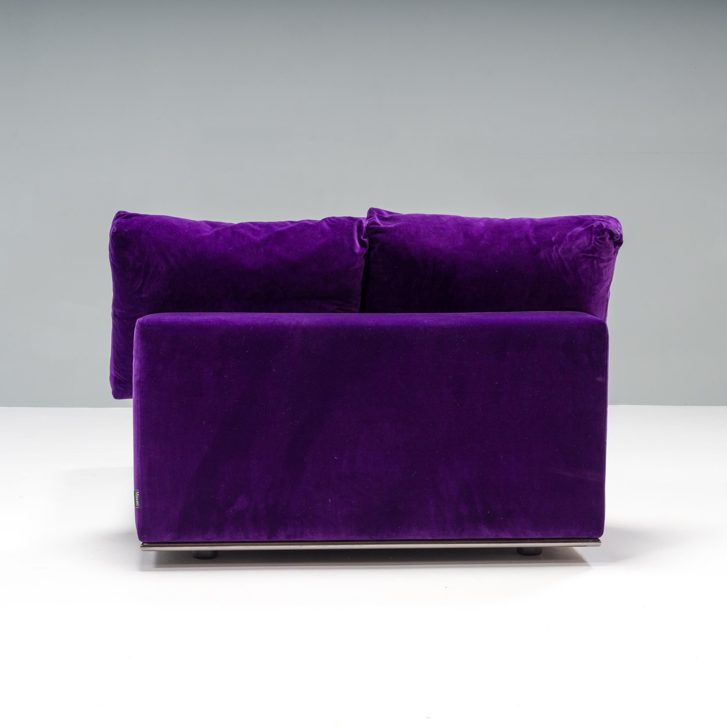 Mintotti Purple Velvet Day Bed In Good Condition For Sale In London, GB