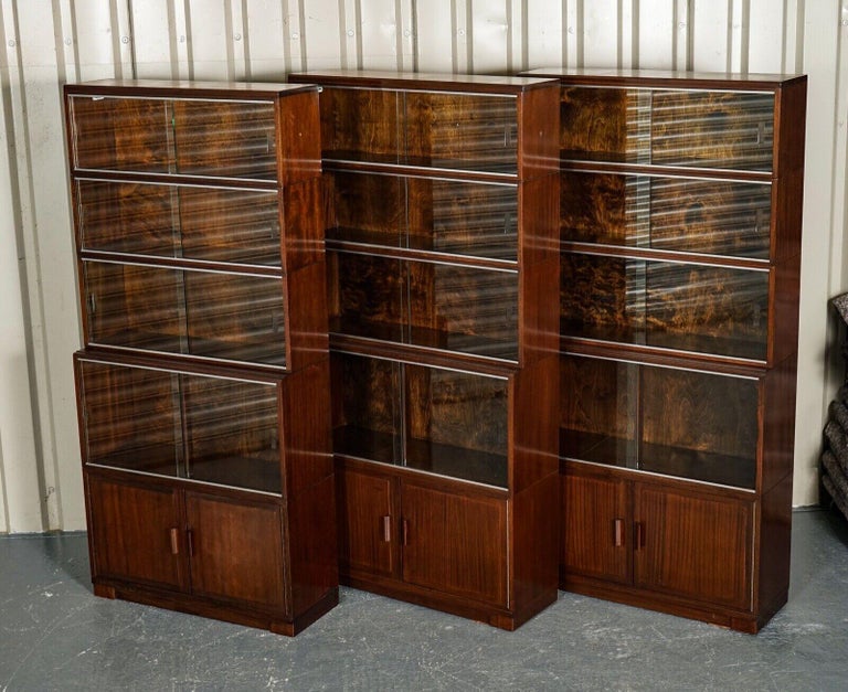 Hand-Crafted Minty Oxford Vintage Set of 3 Tall Modular Stacking Library Bookcases For Sale