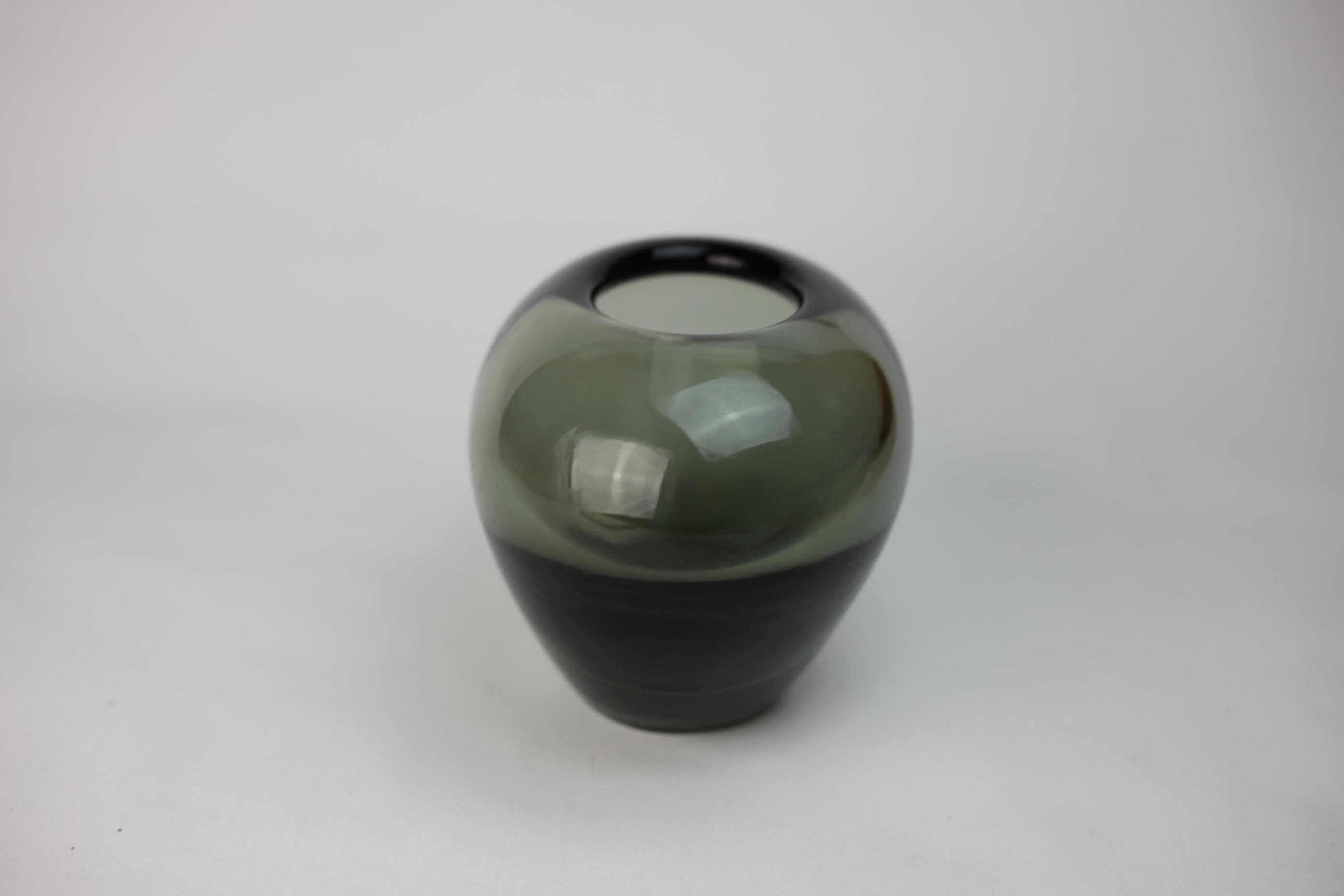 20th Century Mid-Century Modernist ''Minuet'' Vase, by Per Lütken For Sale