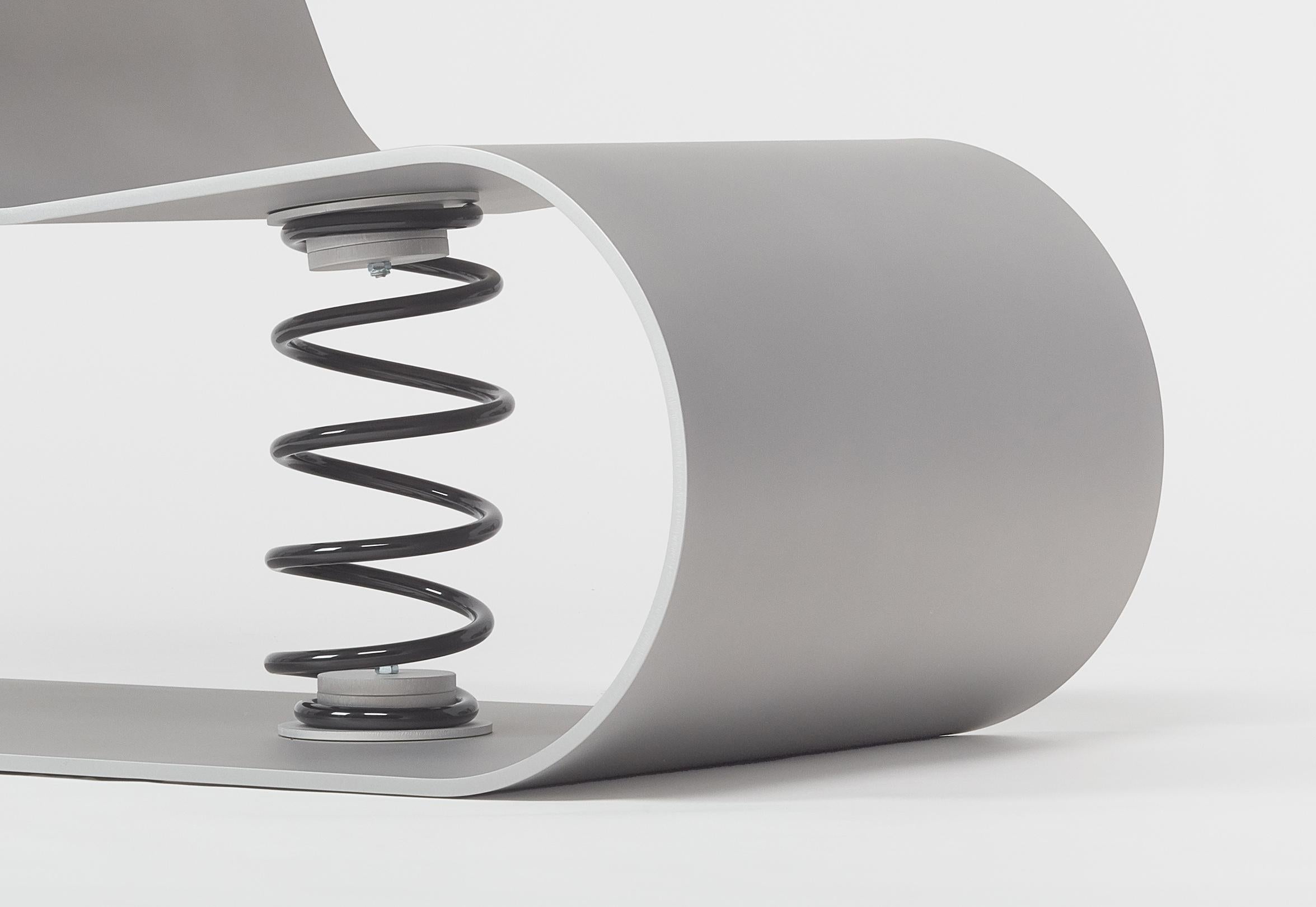 MENO_2. Sedia a dondolo piegata Alluminio 10 mm Foglio Contemporaneo  da KUTARQ In condizioni Nuovo in vendita a Barcelona, ES