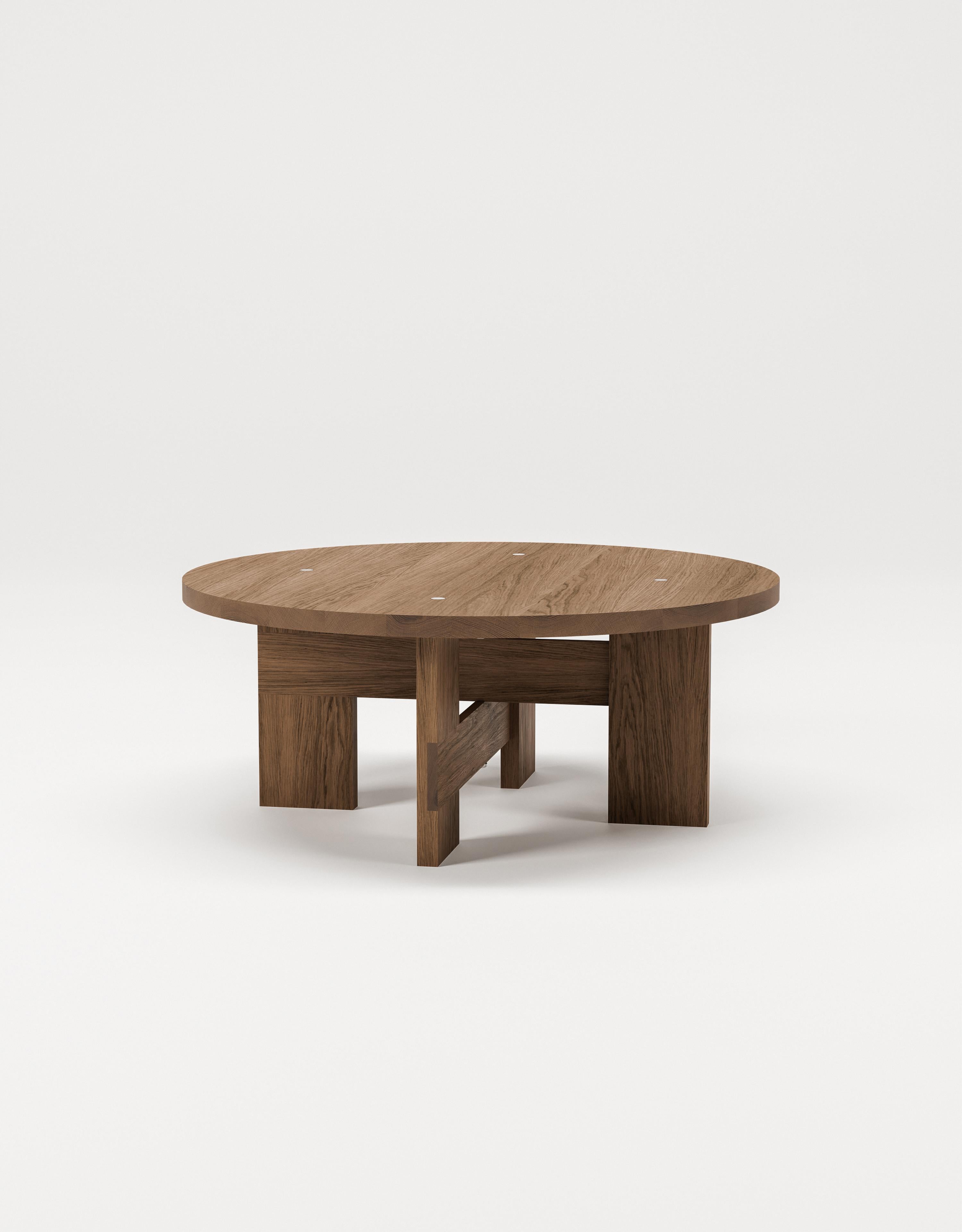Table basse Mio 90 par Thorup Copenhagen
Dimensions : 90 x 37,5 cm : D 90 x H 37,5 cm.
MATERIAL : Chêne teinté.

Disponible en chêne teinté ou en chêne huilé. Veuillez nous contacter.

Thorup Copenhagen est un studio de design danois indépendant,