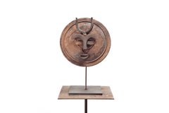 Máscara Azteca - 21st Cent, Contemporary Sculpture, Figurative, Recycled Objects