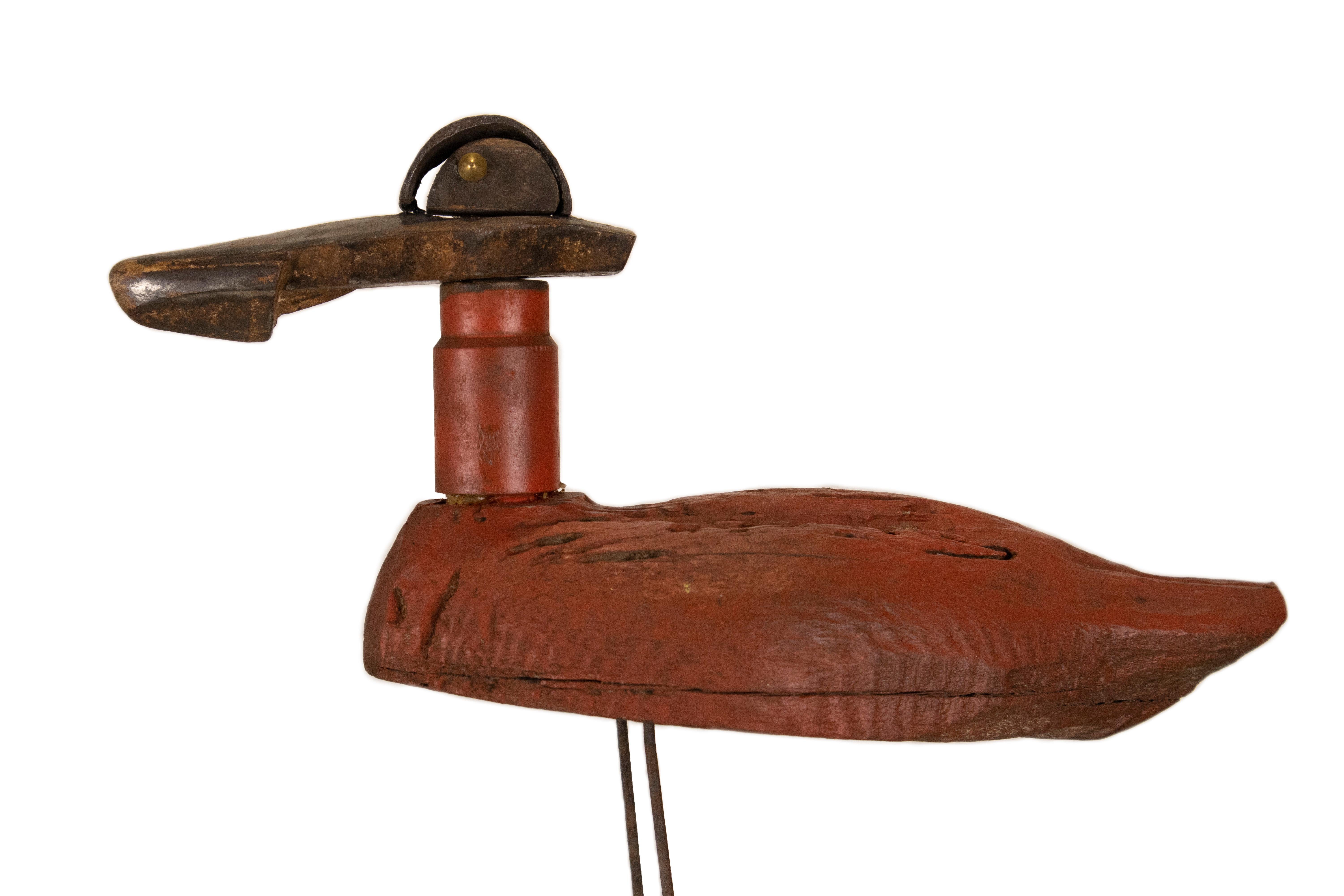Pájaro del Delta - 21stCentury, Contemporary Sculpture, Figurative, Recycling - Brown Figurative Sculpture by Miquel Aparici