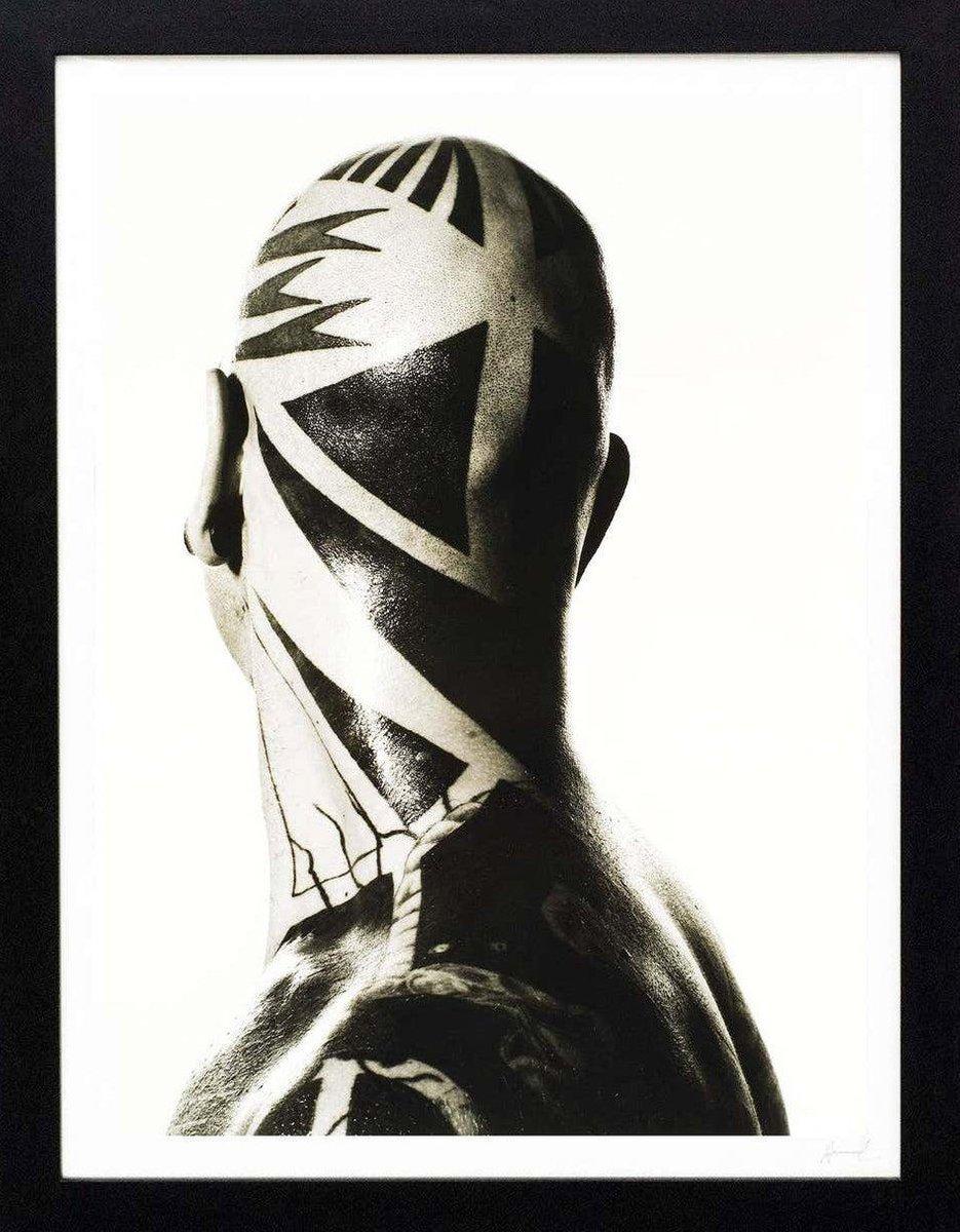 Miquel Arnal, Hombre tatuado, Fotografía en blanco y negro firmada a mano, enmarcada en venta 7