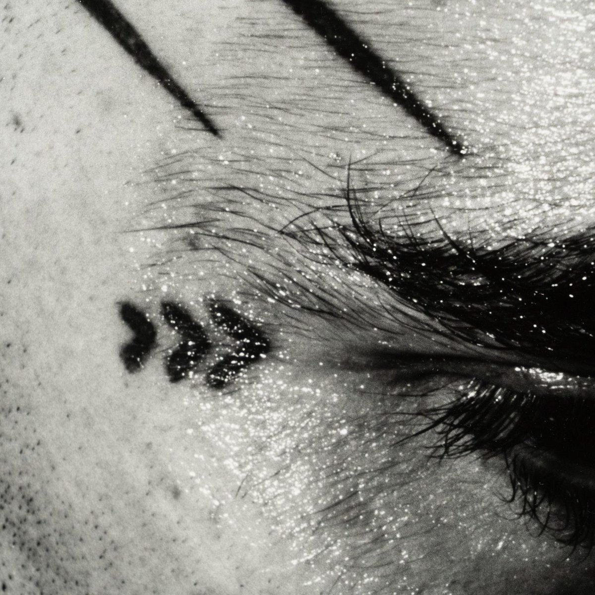 Miquel Arnal, Hombre tatuado, Fotografía en blanco y negro firmada a mano, enmarcada en venta 12