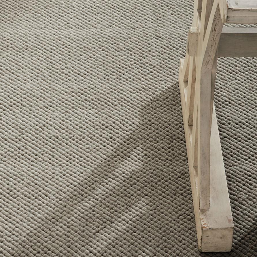Mira 9x12ft grau Wolle Bommel Design Luxus handgewebten Teppich (Indisch) im Angebot