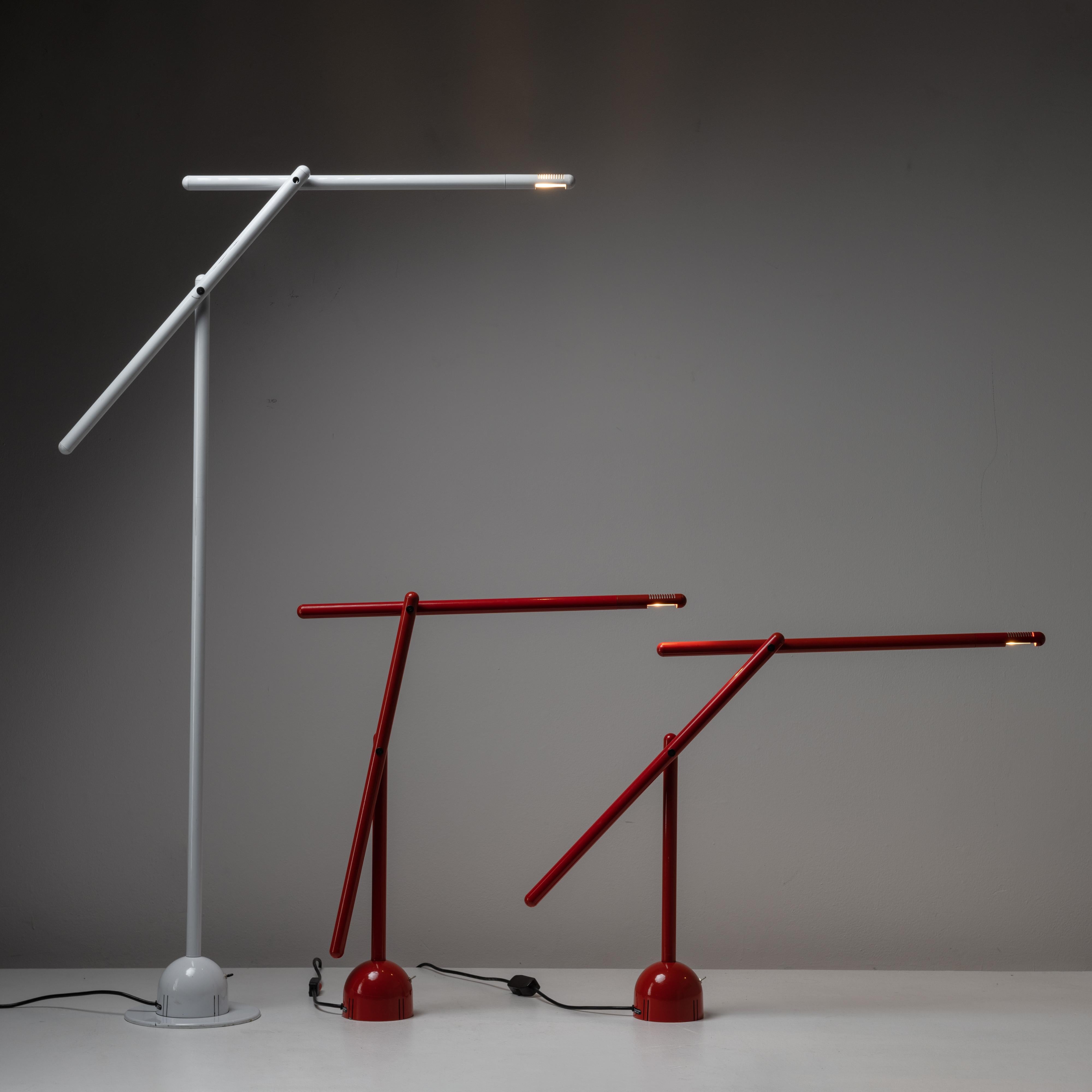 Stehlampe „Mira“ von Mario Arnaboldi für Programmaluce, Italien (Emailliert) im Angebot