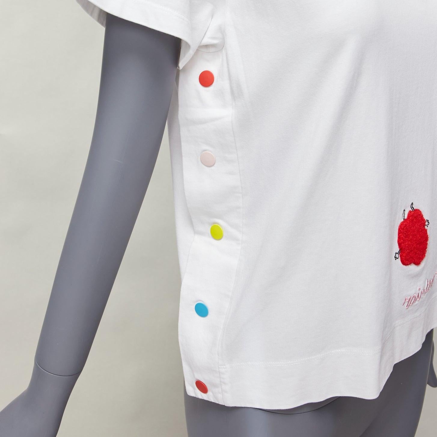 MIRA MIKATI Rainbow TRibe tufted sheep button side short sleeve tshirt FR34 XS
Reference: KYCG/A00058
Brand: Mira Mikati
Material: Cotton
Color: White, Multicolour
Pattern: Solid
Extra Details: Tufted fabric sheep. Colourful snap side buttons.
Made
