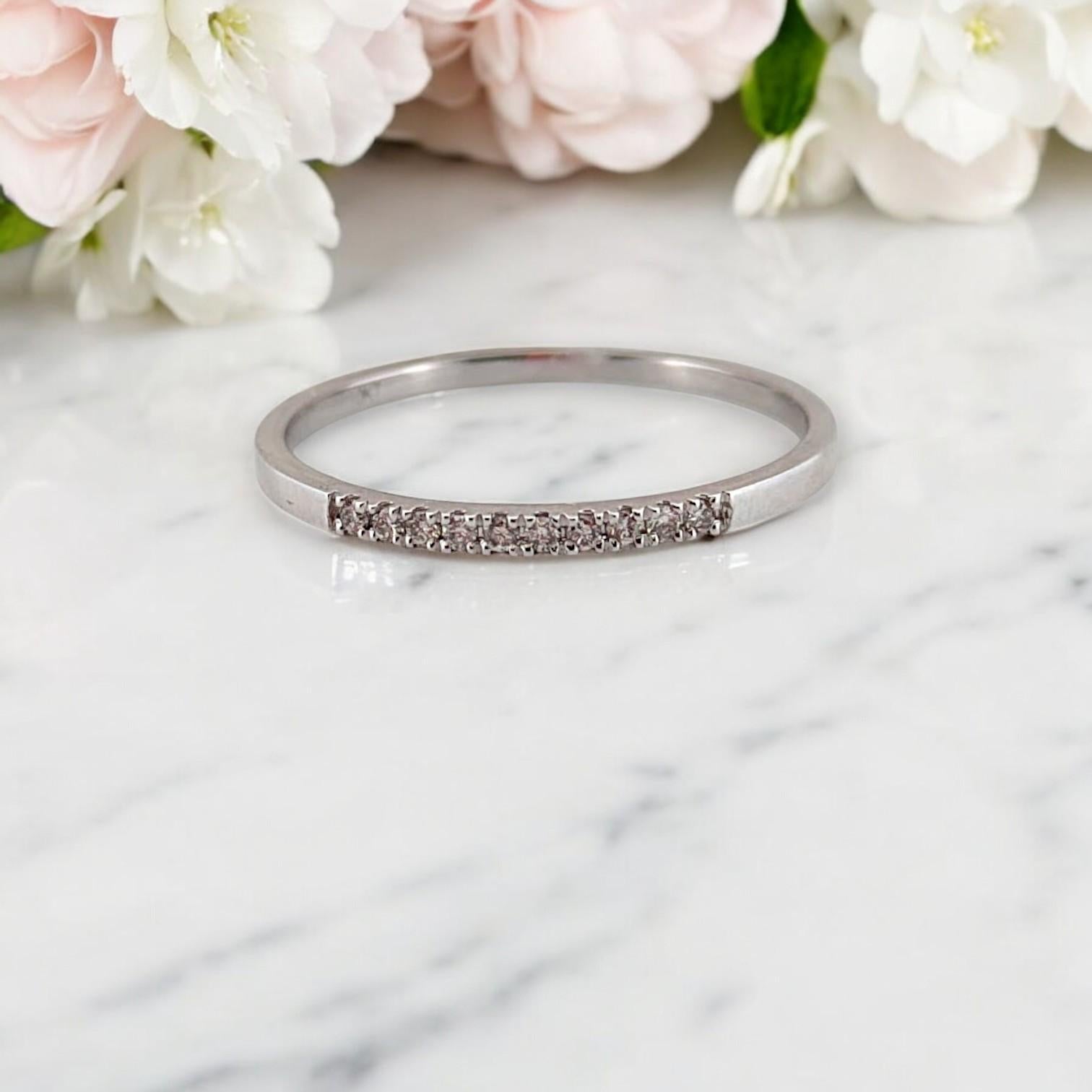 Modern Mirabel  10K White Gold Diamond Band, 0.06 CTW, Dainty Minimalist Ring Size 6.75