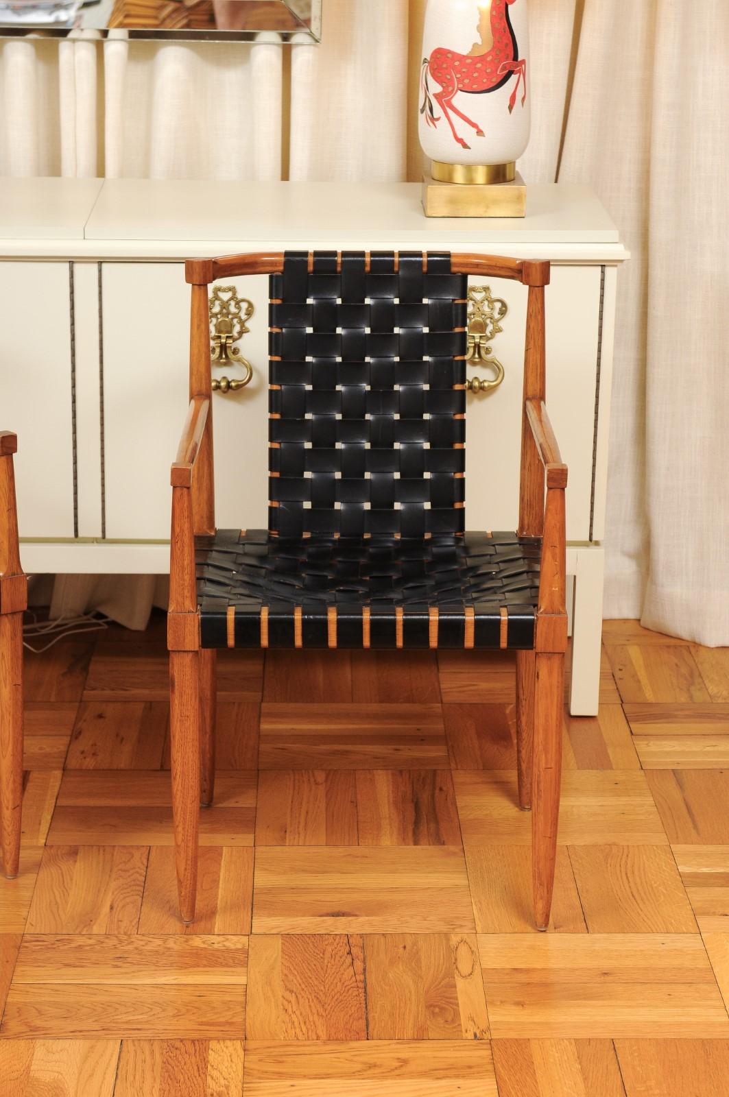 Miraculous ALL ARM Set of 12 Walnut Danish Style Chairs by Tomlinson, c 1958 Excellent état - En vente à Atlanta, GA