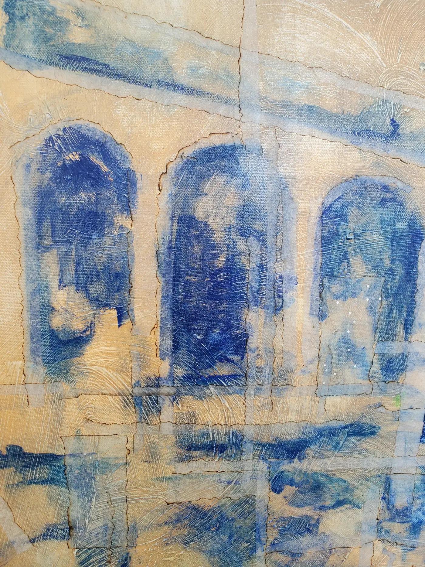 Mirage IV, ein fesselndes Werk aus Louis Shields' Element Series (2019), lädt den Betrachter zu einer traumhaften Interpretation von Architektur und Erinnerung ein. Das Gemälde, das in reichhaltigen Schichten aus gemischten Medien auf Leinwand