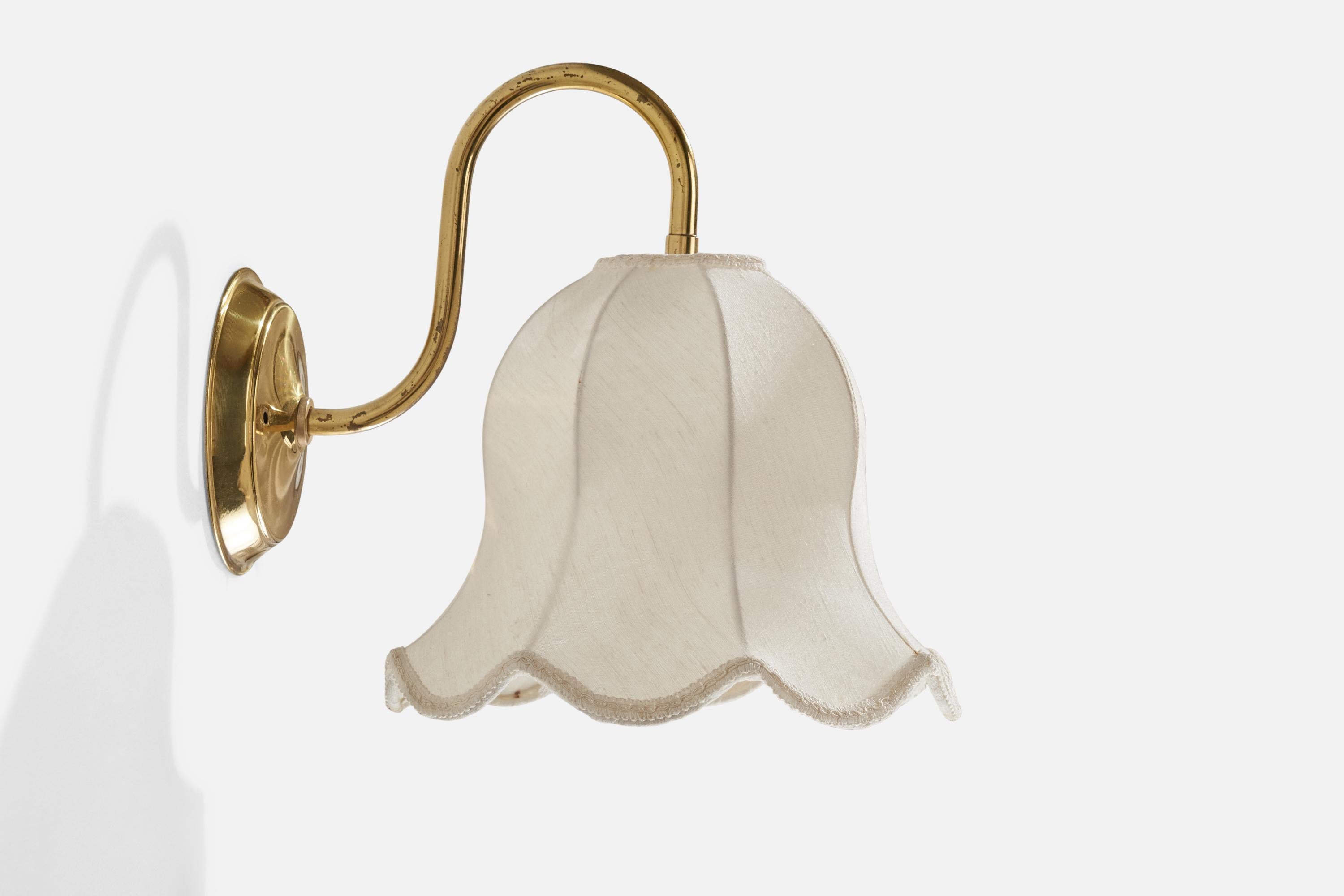 Miranda, Wall Lights, Brass, Fabric, Sweden, 1970s In Fair Condition For Sale In High Point, NC