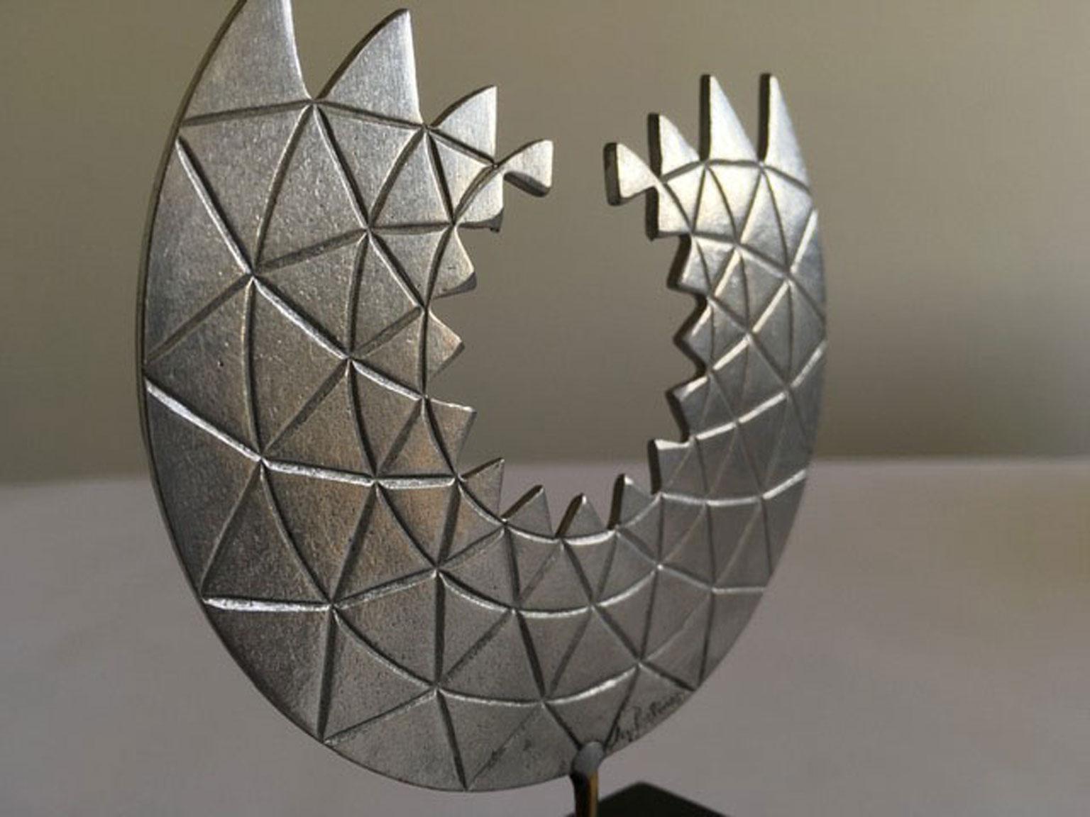 Sculpture abstraite italienne postmoderne Mirella Forlivesi en étain, 1986 en vente 13