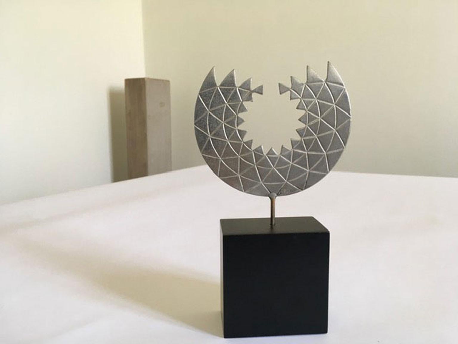 Sculpture abstraite italienne postmoderne Mirella Forlivesi en étain, 1986 en vente 15