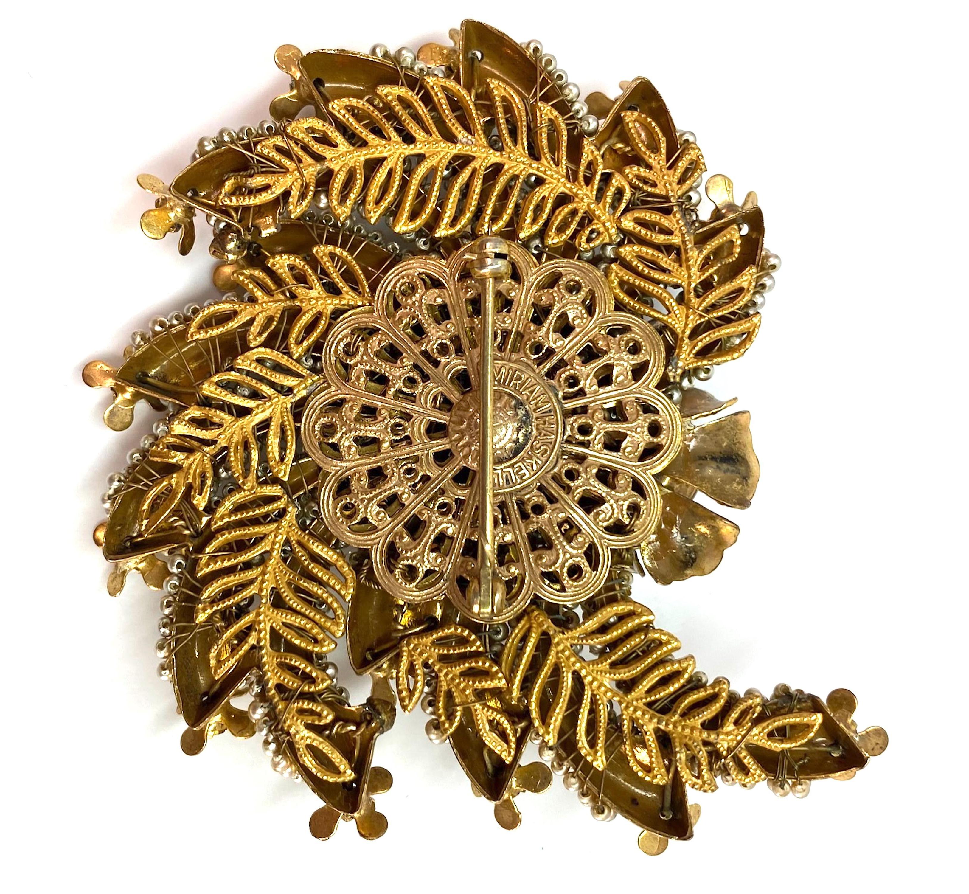Miriam Haskell 1940s Large Spiral Seed Pearl & Rhinestone Floral Brooch 7