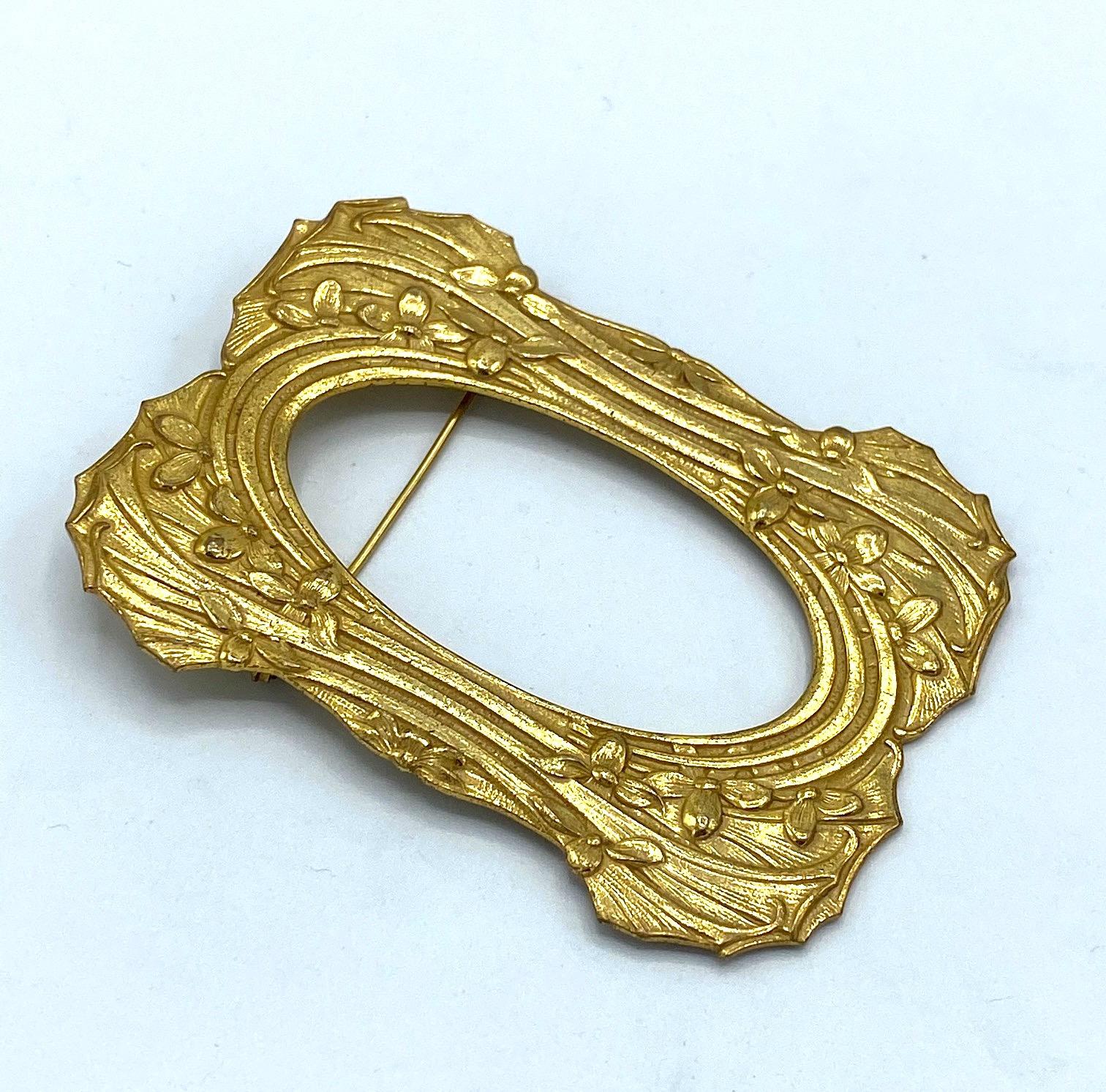 miriam haskell brooch