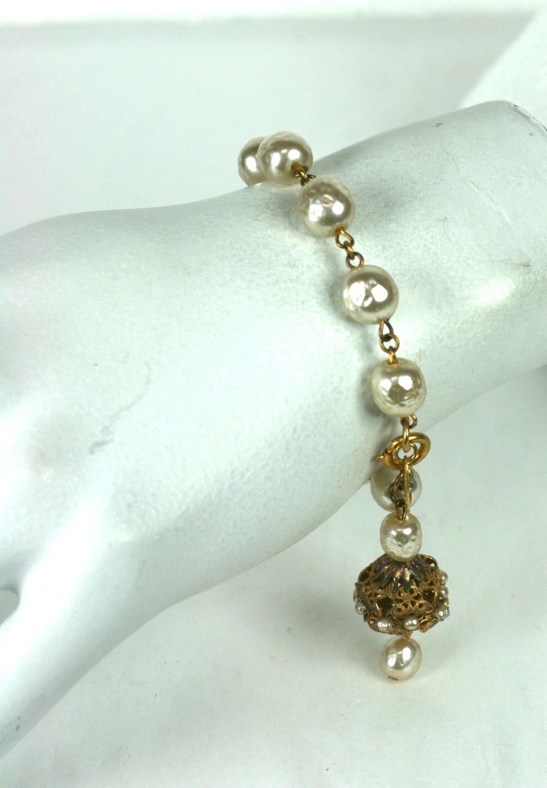 Miriam Haskell Bracelet à boutons baroque en perles et filigrane doré en vente 1