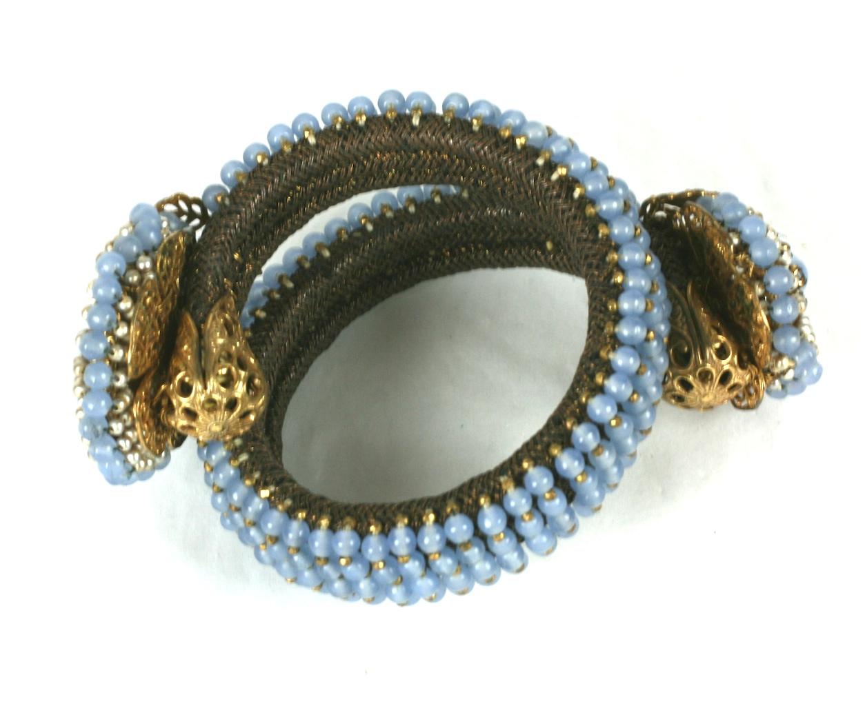 Miriam Haskell Aufwändiges, perlenbesetztes Wickelarmband im Zustand „Hervorragend“ im Angebot in New York, NY