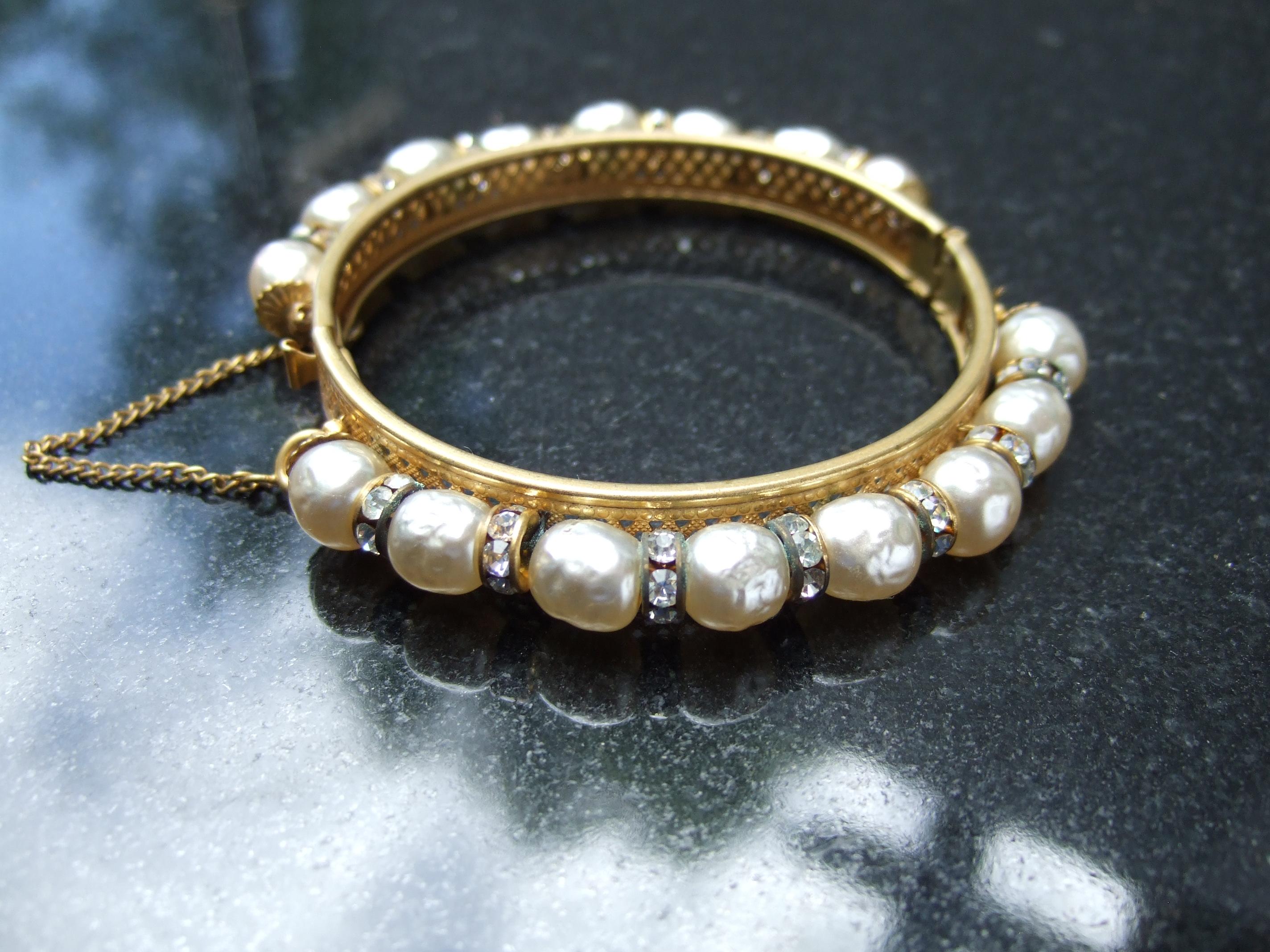 Women's Miriam Haskell Elegant Glass Enamel Pearl Hinged Bracelet c 1950s  For Sale