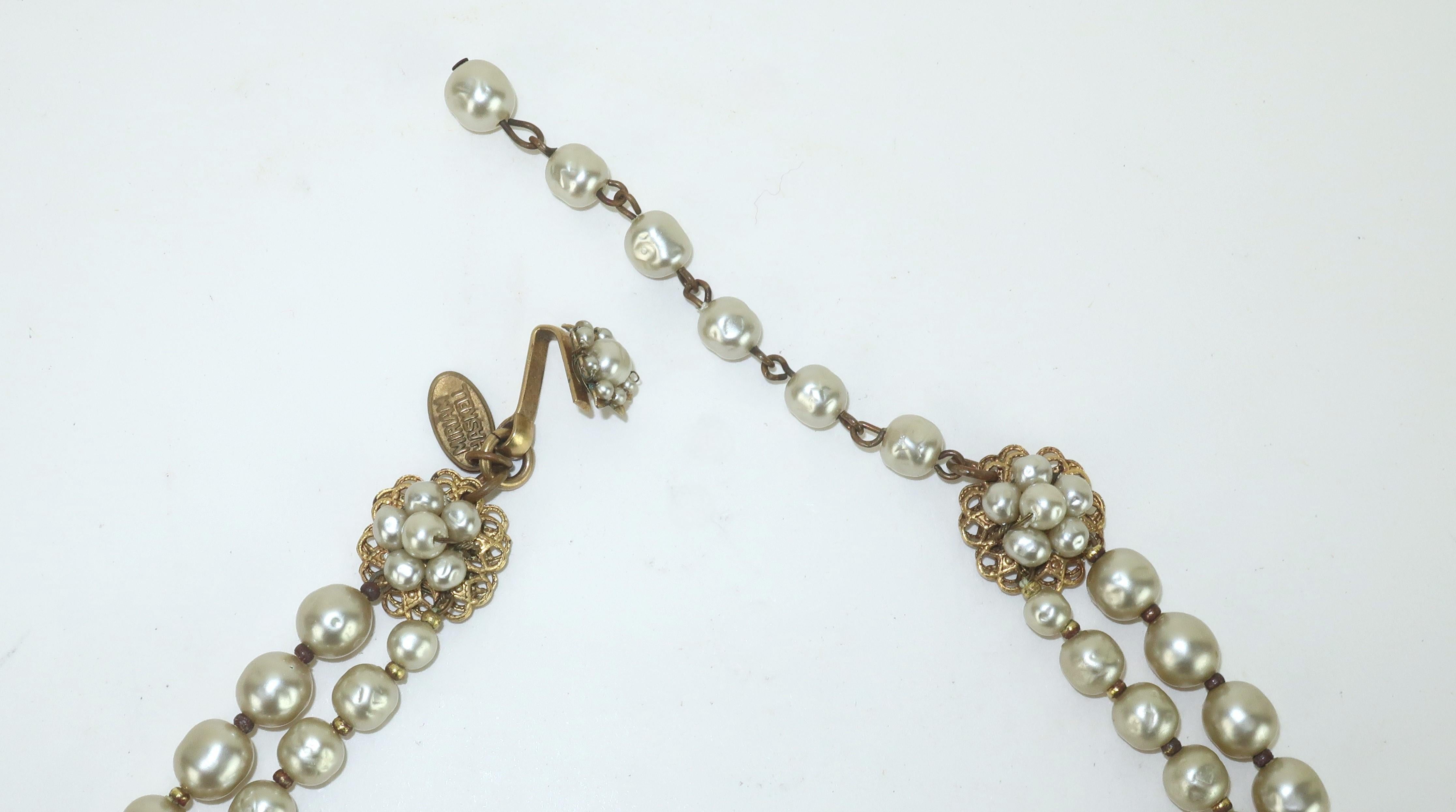 MIRIAM HASKELL Faux Baroque Pearl & Rhinestone Pendant Necklace, 1950's In Good Condition In Atlanta, GA