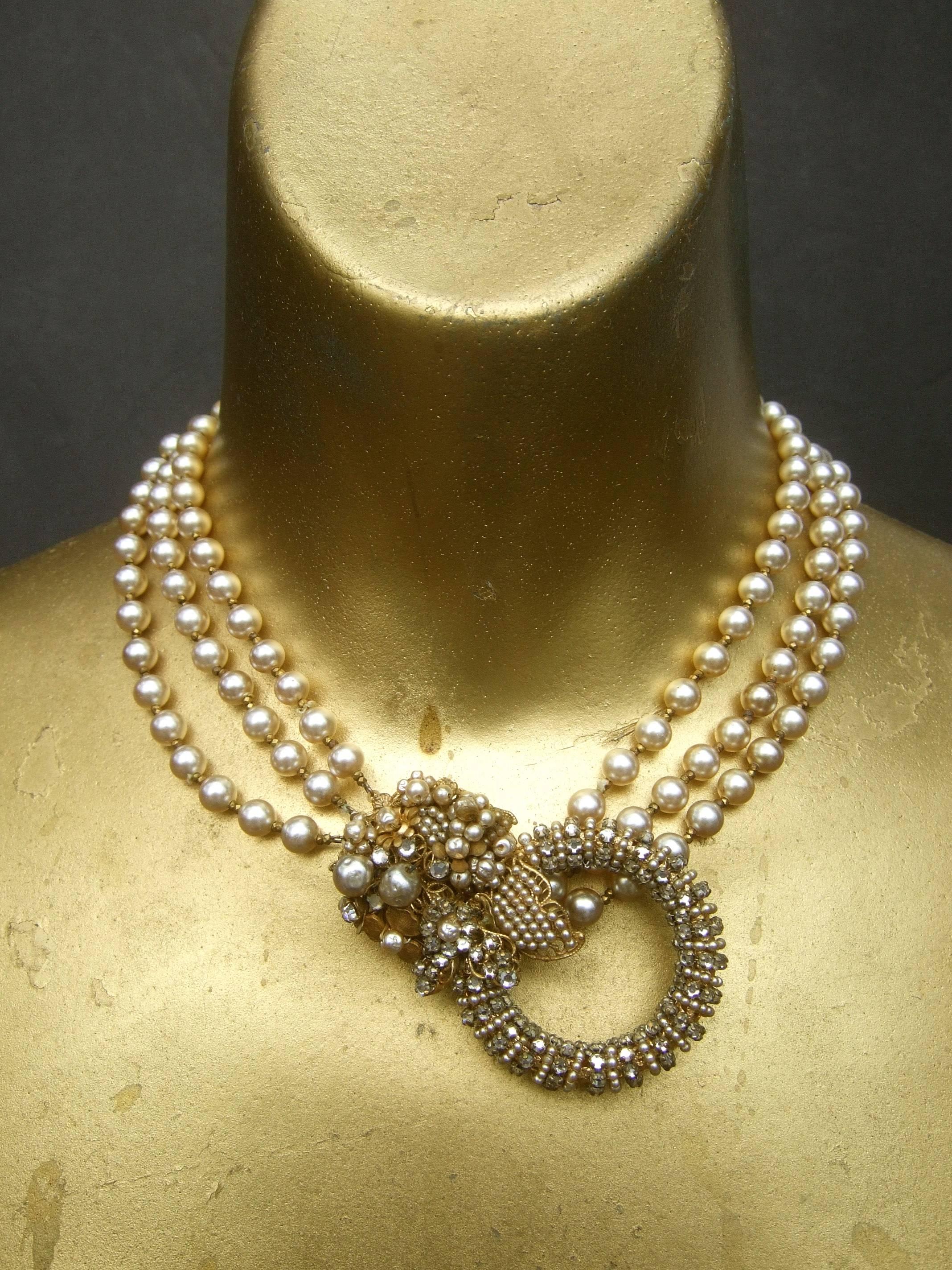 Women's Miriam Haskell Glass Pearl Choker Necklace circa 1950s