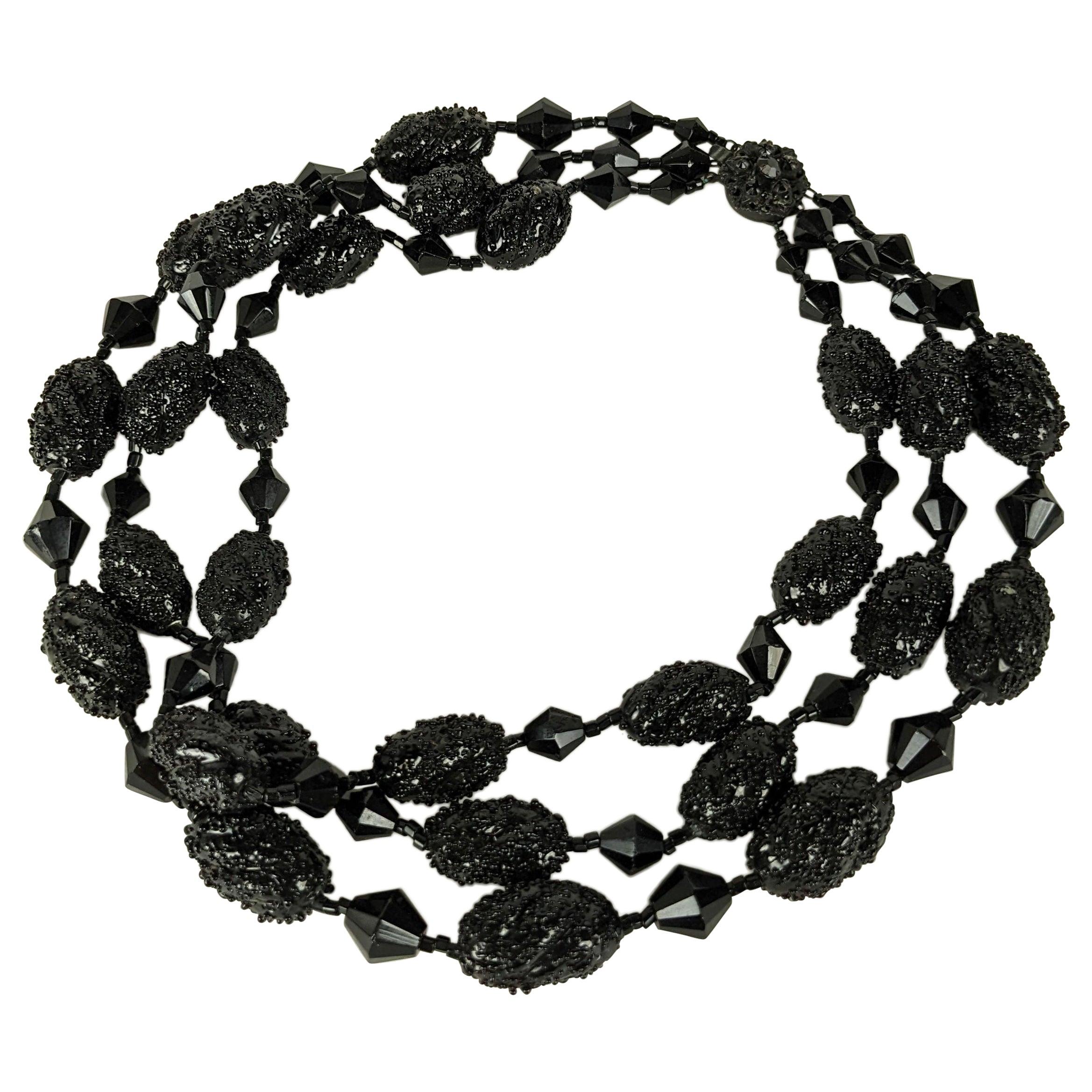 Miriam Haskell Jet Givree Pate de Verre Perlen im Angebot