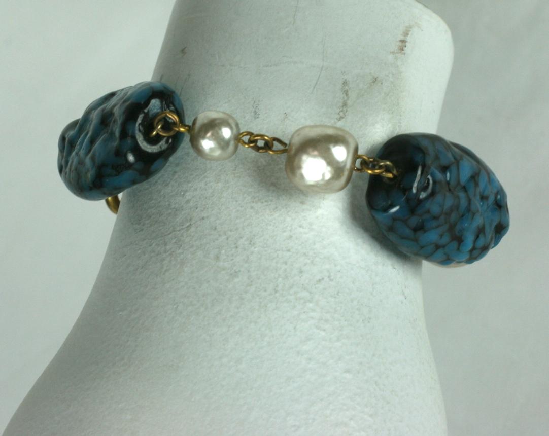 Miriam Haskell - Robe  Gripoix Bracelet en verre, lapis-lazuli Pate de Verre et perles    Pour femmes en vente