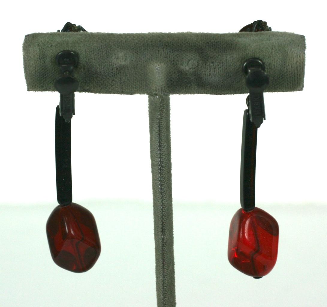 Miriam Haskell  Modernist Ruby and Jet Long Earrings In Excellent Condition For Sale In New York, NY