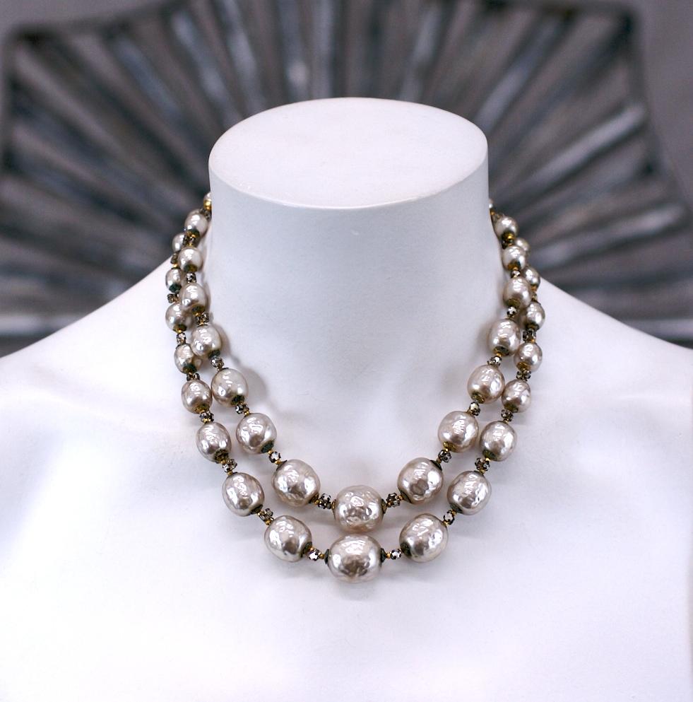 Miriam Haskell Rose Montee und abgestufte Perlenkette Damen im Angebot