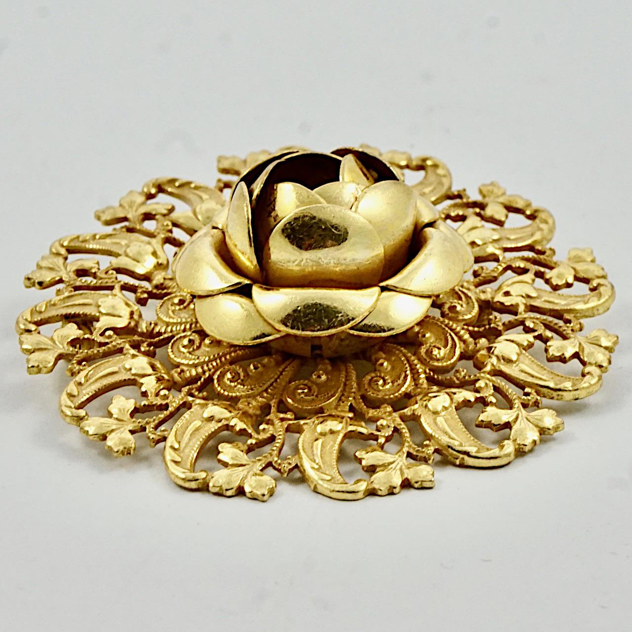 Miriam Haskell Russian Gold Plated Ornate Flower and Leaf Brooch In Good Condition For Sale In London, GB