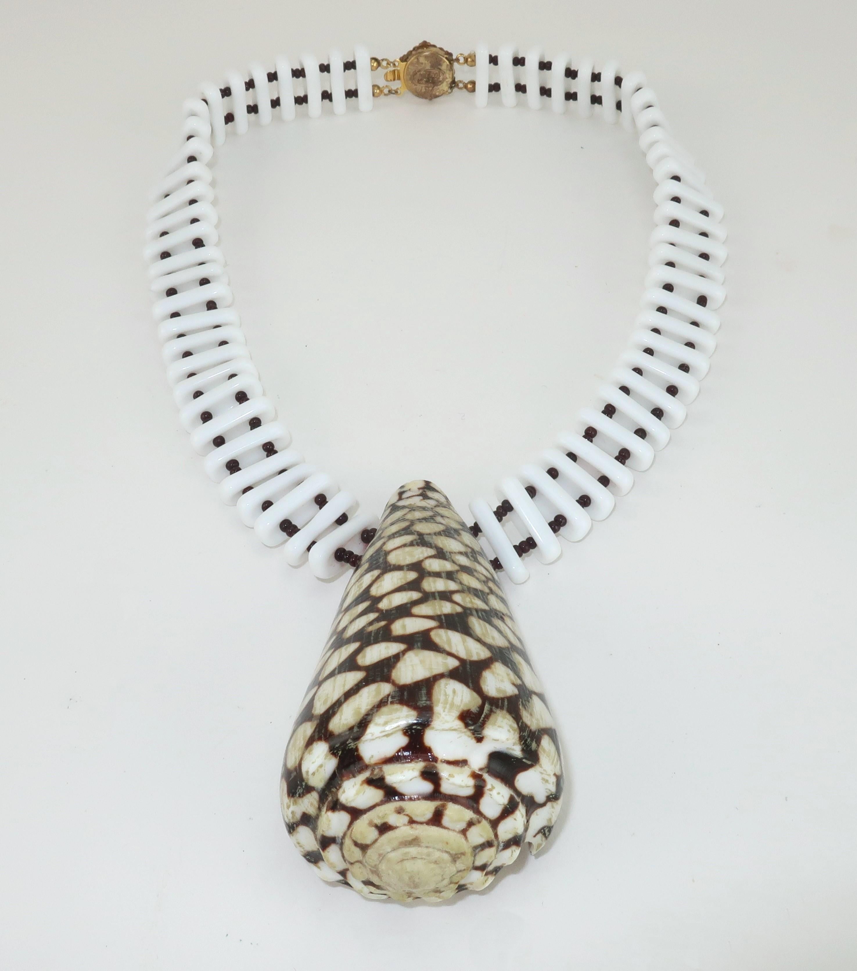 Artisan Miriam Haskell Shell & Glass Bead Necklace, 1950’s For Sale