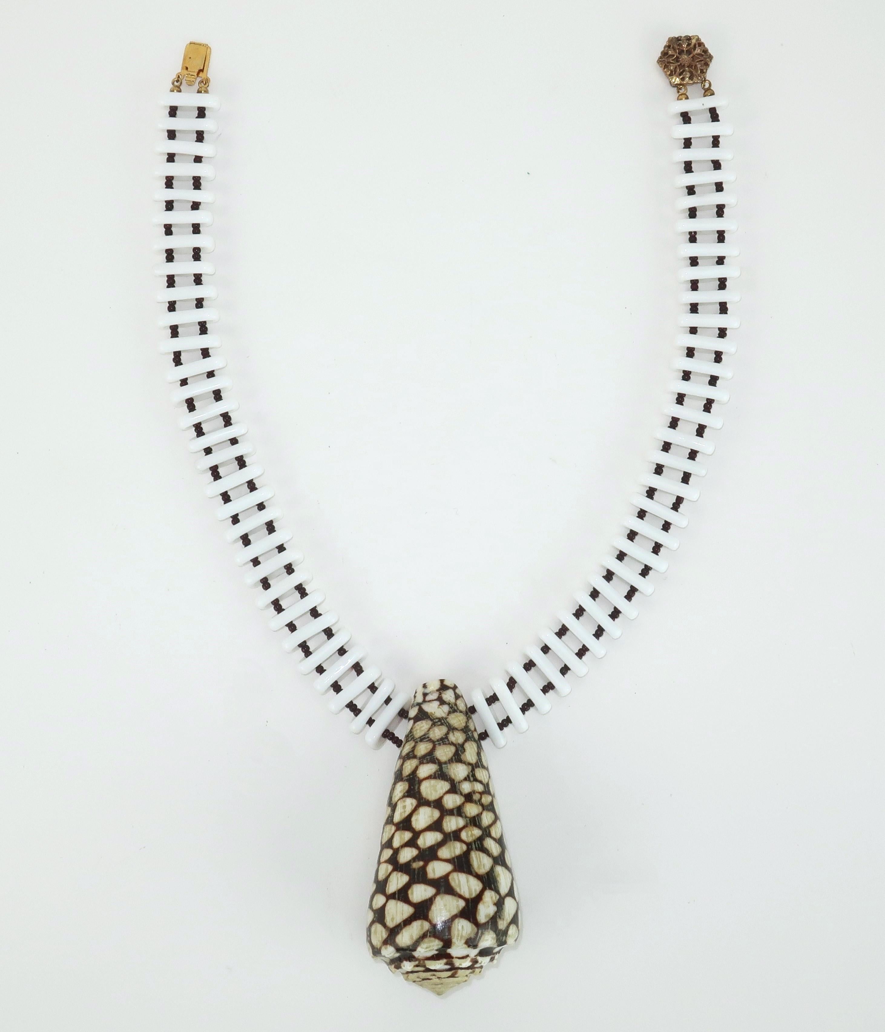 Miriam Haskell Shell & Glass Bead Necklace, 1950’s For Sale 4