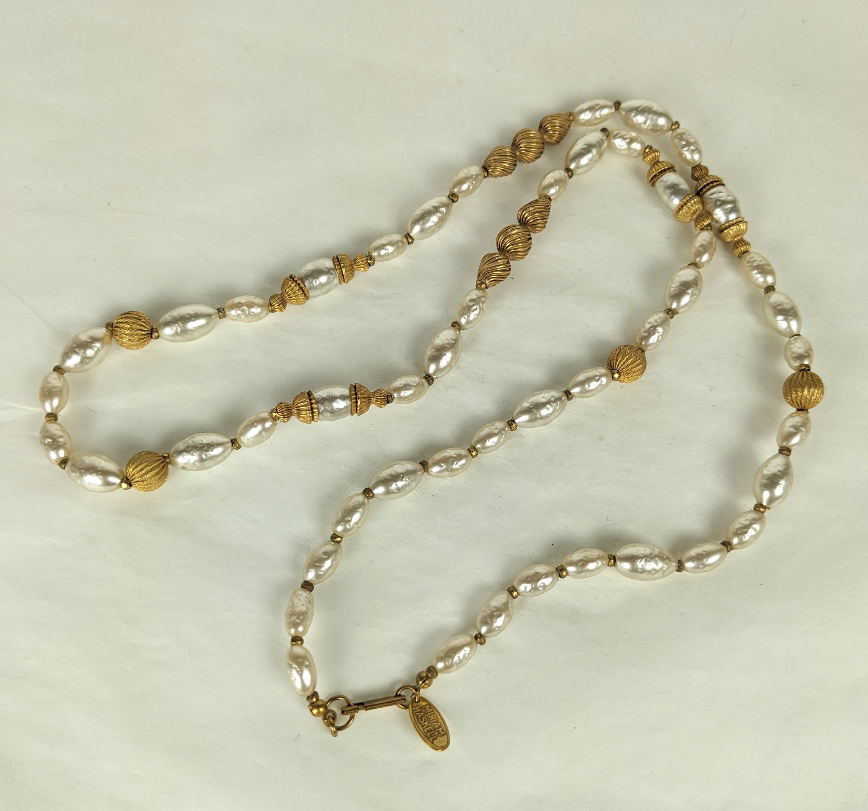 Donna Collana di perle e perline ondulate firmata Miriam Haskell in vendita
