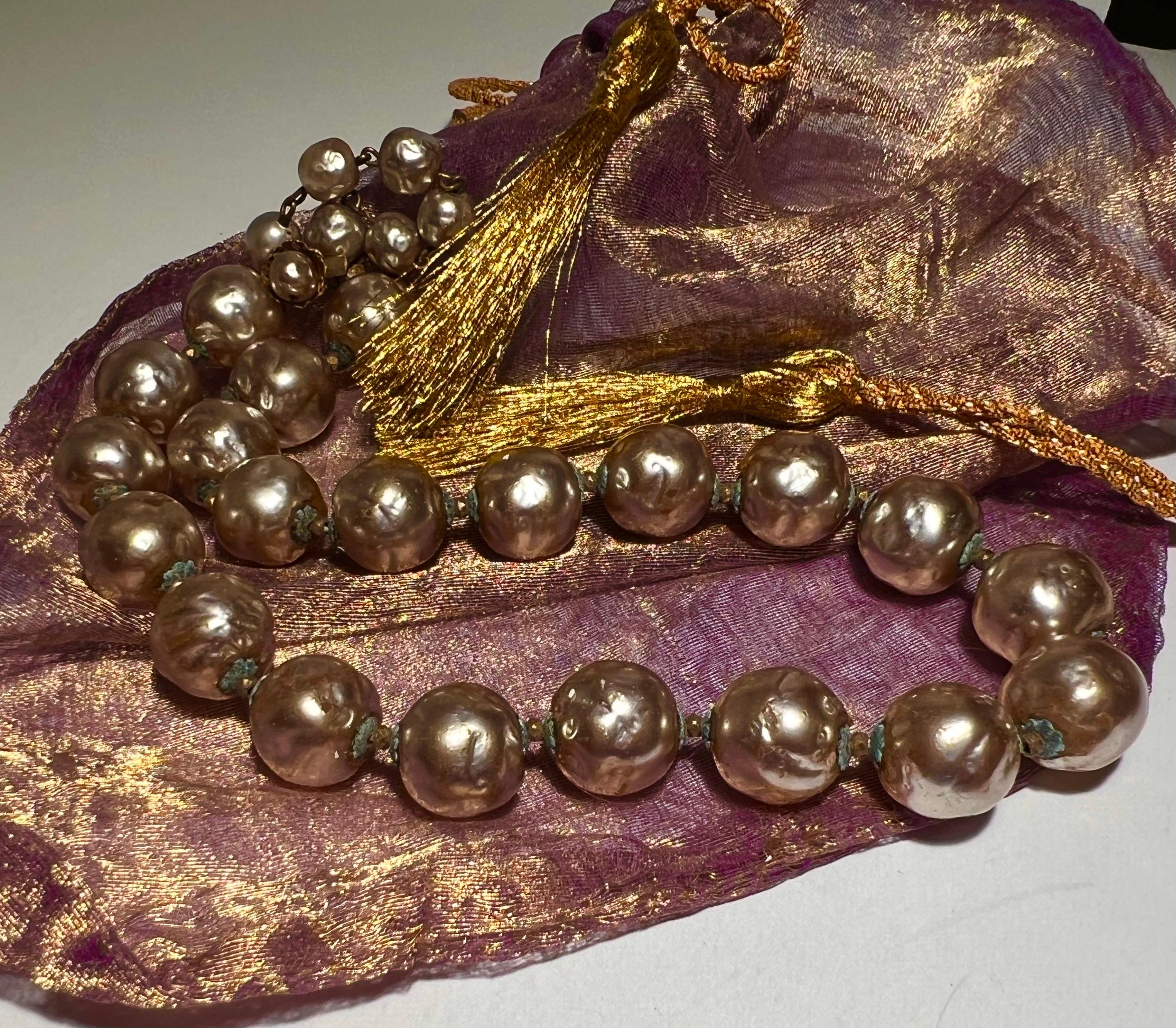Miriam Haskell Strang mit großen Kunstbarockperlen im Zustand „Gut“ im Angebot in West Palm Beach, FL