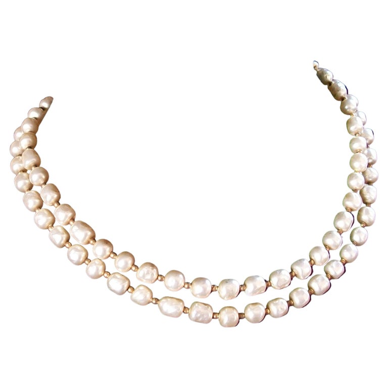 1960s Miriam Haskell Faux Pearl Necklace